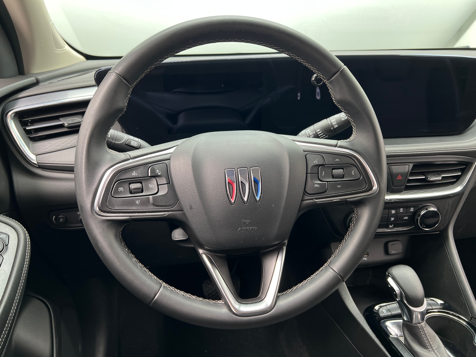 Thumbnail: 2025 Buick Encore GX - 5