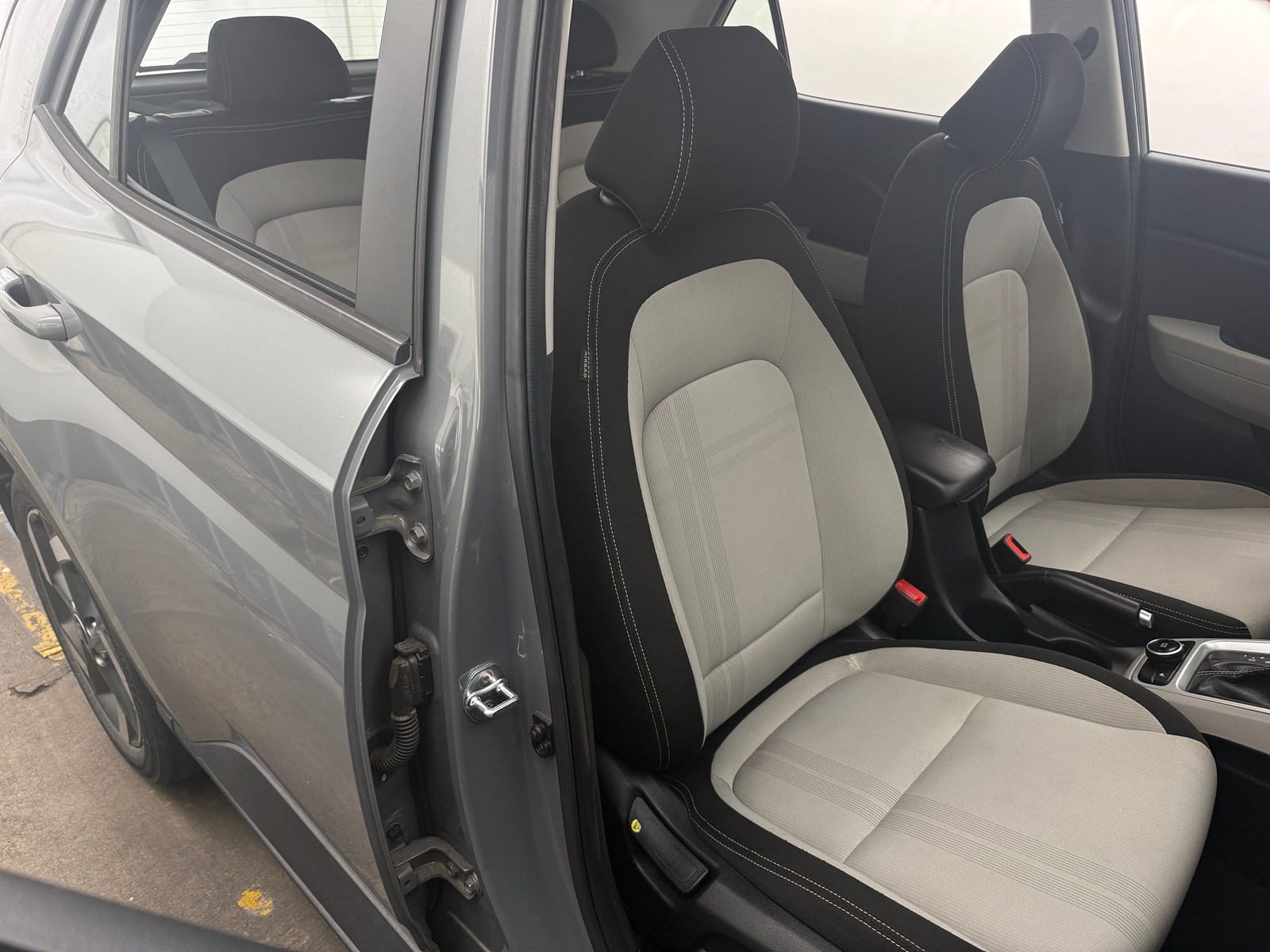 Thumbnail: 2020 Hyundai Venue - 2