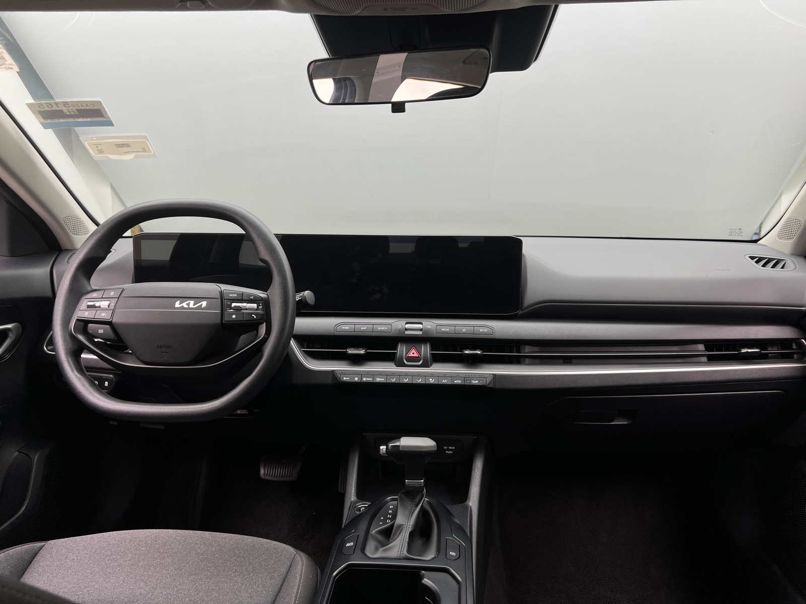 Thumbnail: 2025 Kia K4 - 3