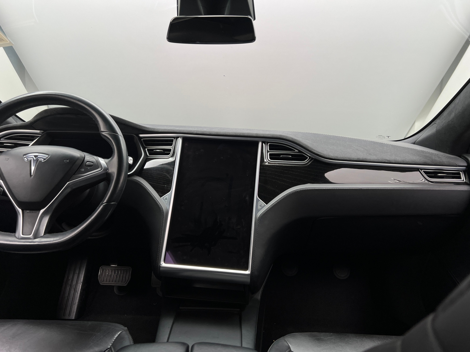 Thumbnail: 2016 Tesla Model S - 2