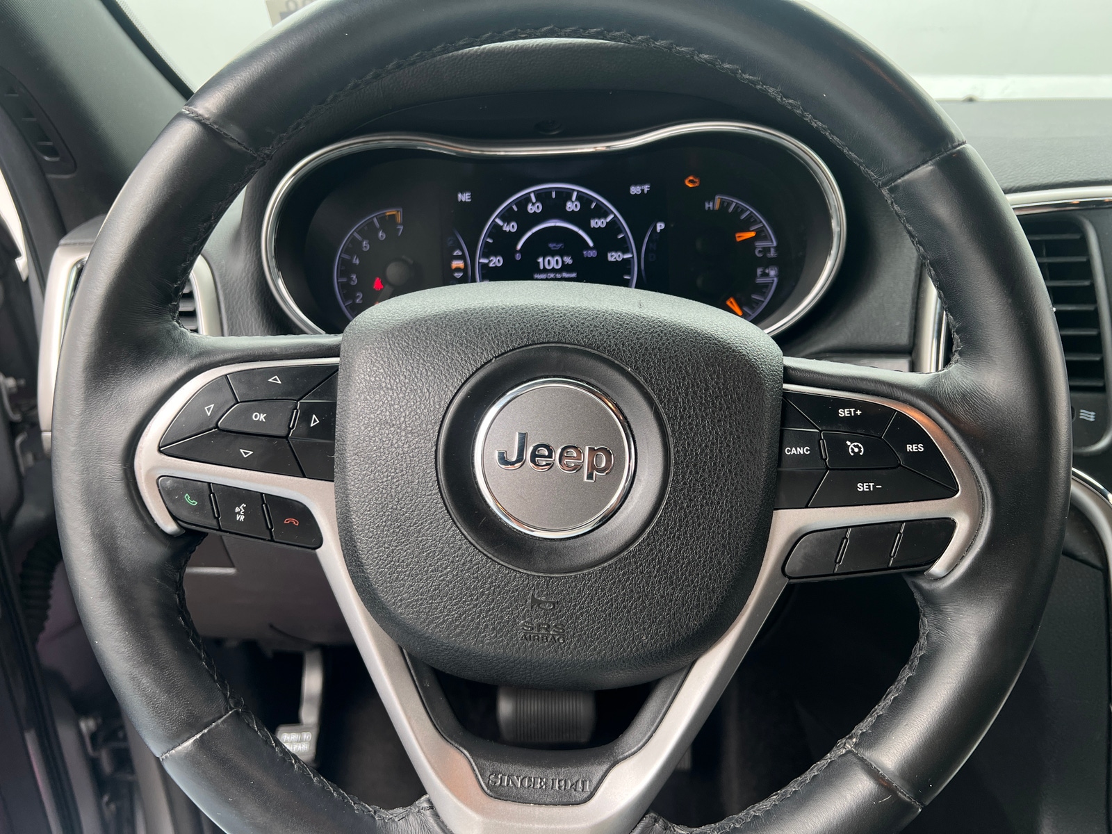 Thumbnail: 2018 Jeep Grand Cherokee - 4