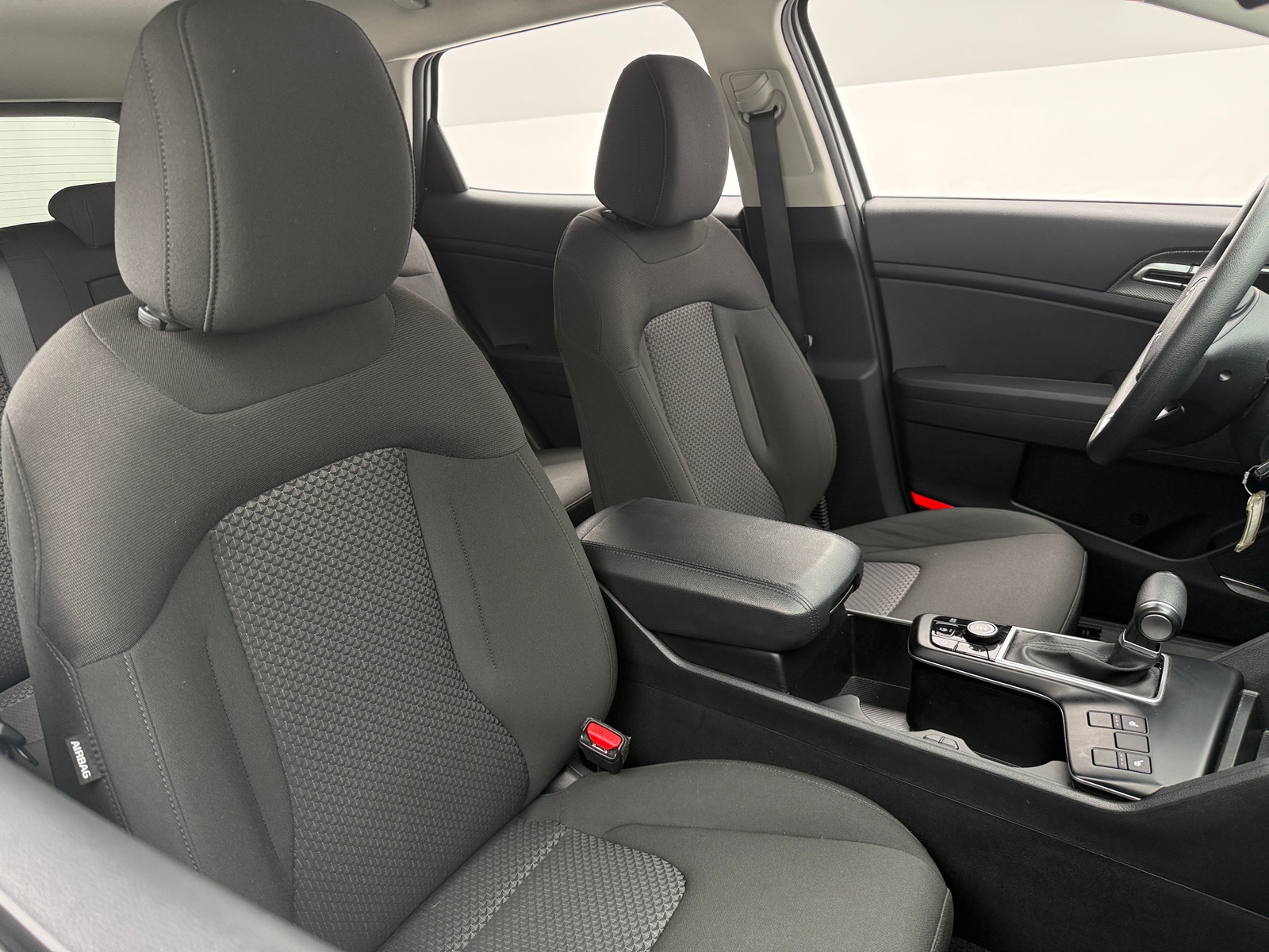 Thumbnail: 2025 Kia Sportage - 2