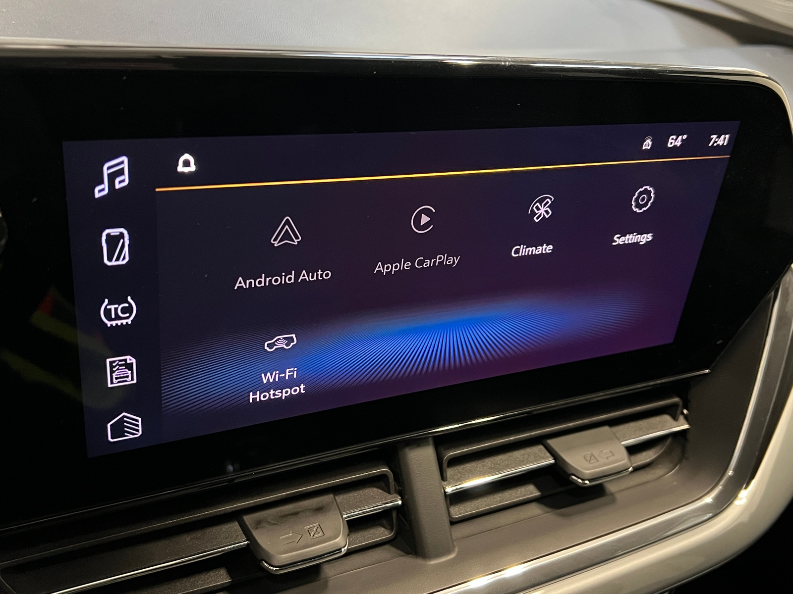 Thumbnail: 2025 Chevrolet Trax - 4