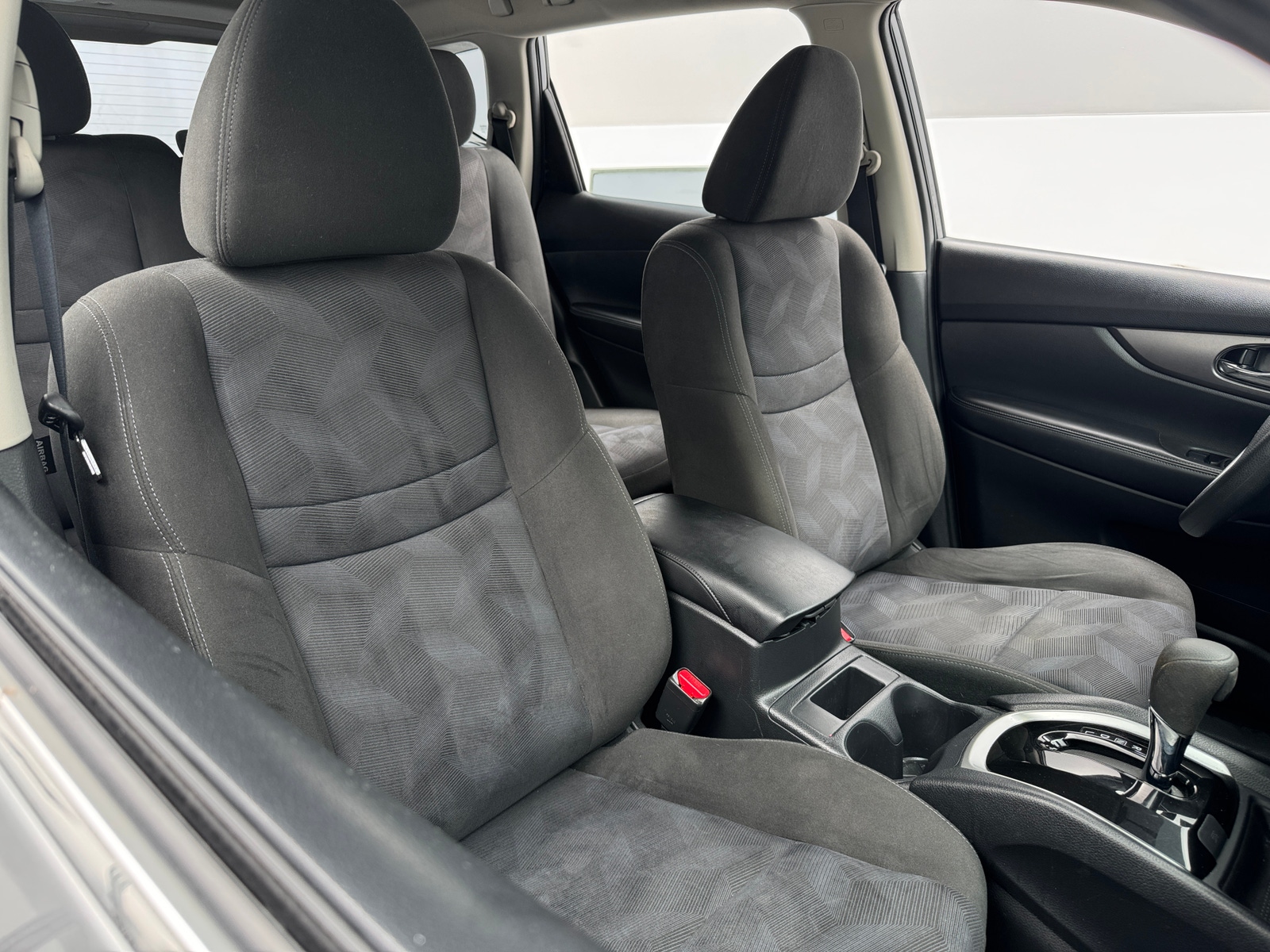 Thumbnail: 2015 Nissan Rogue - 2