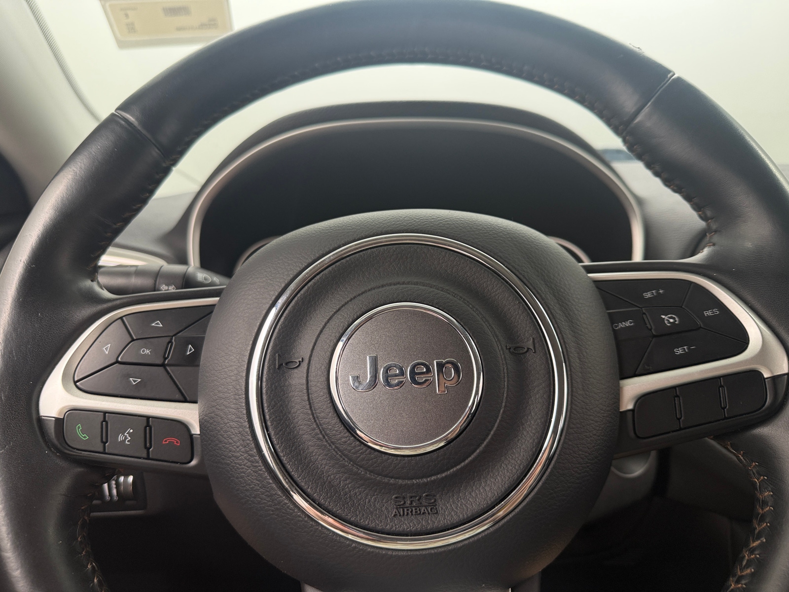 Thumbnail: 2018 Jeep Compass - 4