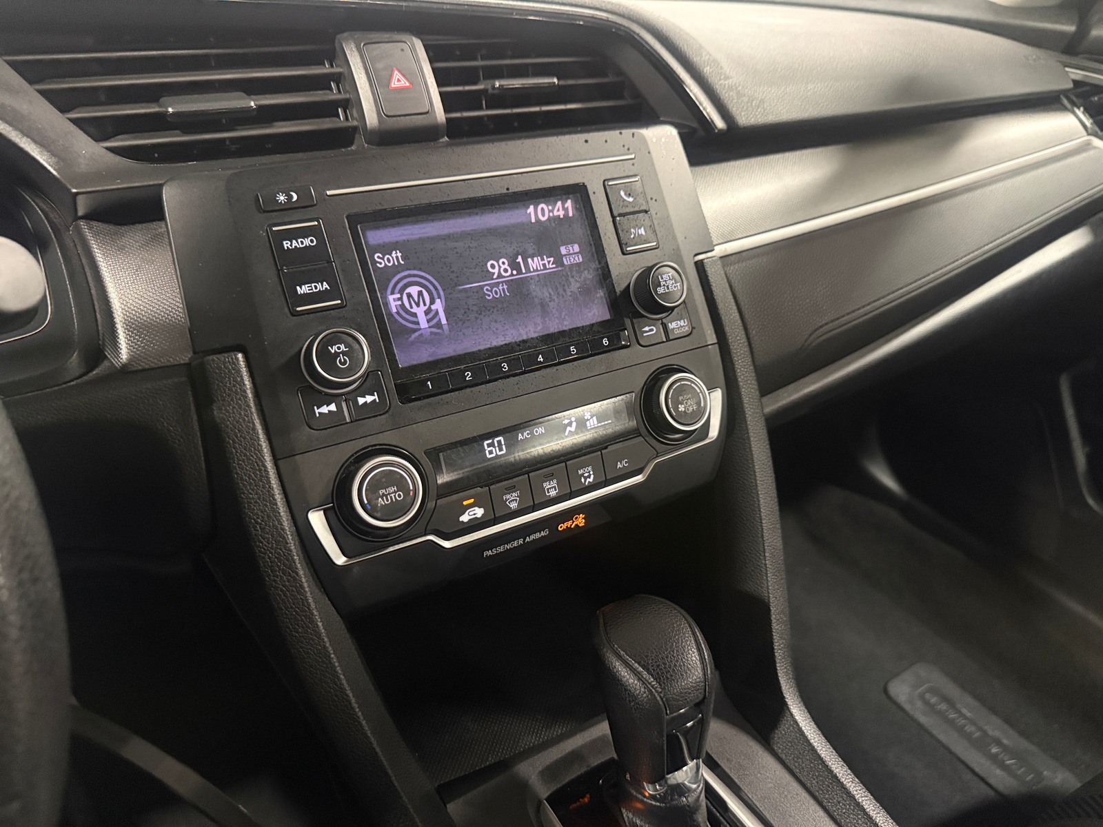 Thumbnail: 2018 Honda Civic - 4