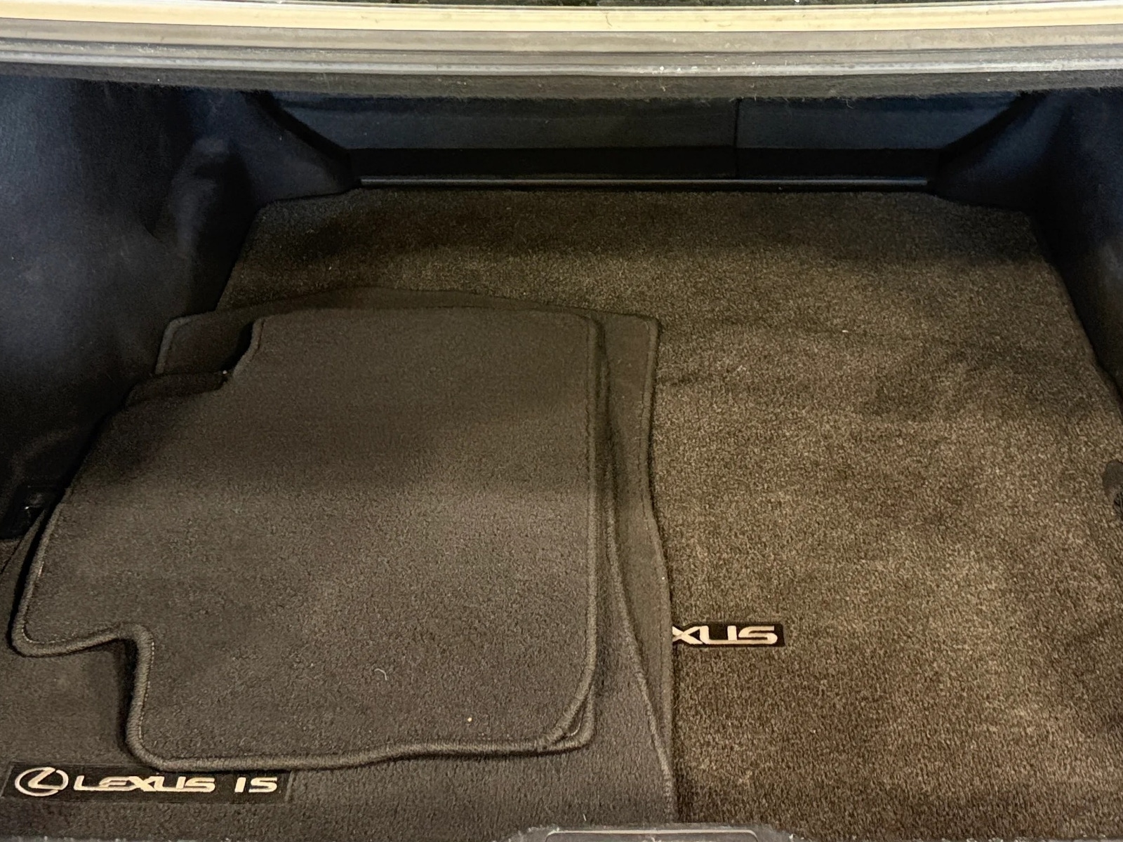 Thumbnail: 2021 Lexus IS - 6