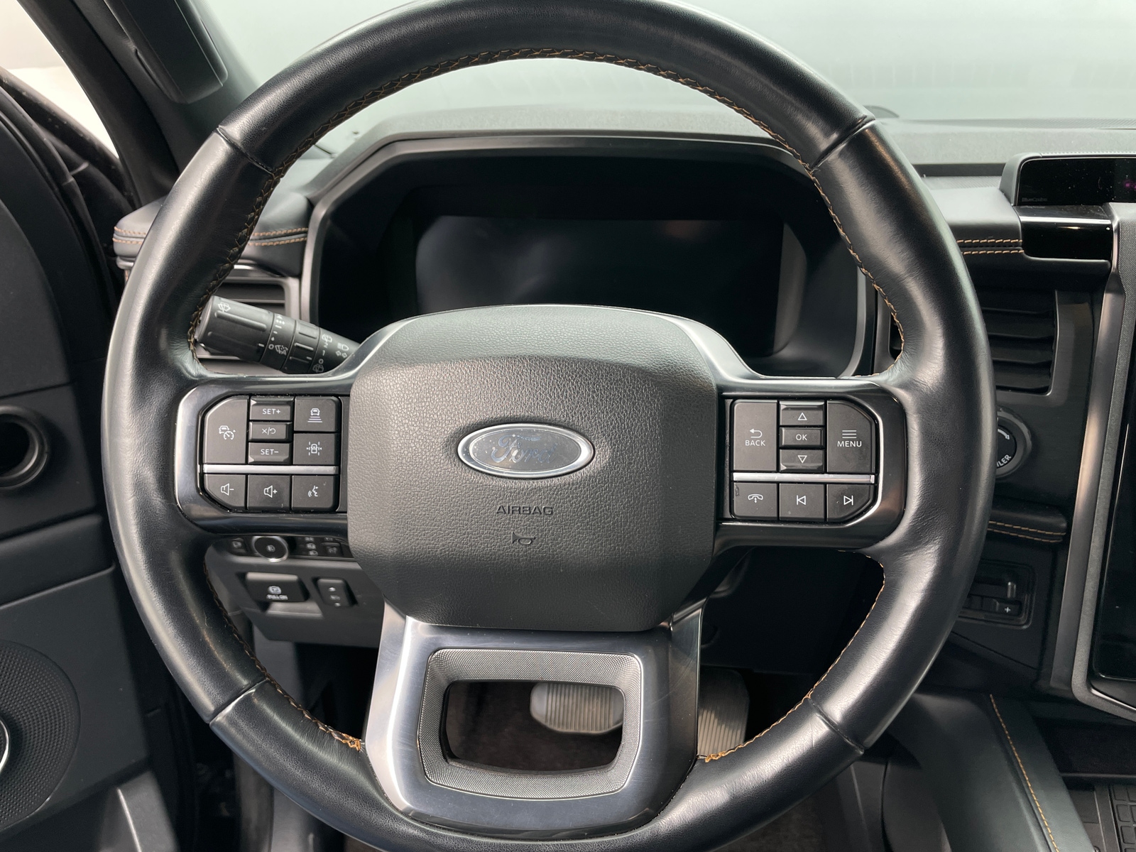 Thumbnail: 2023 Ford Expedition MAX - 4