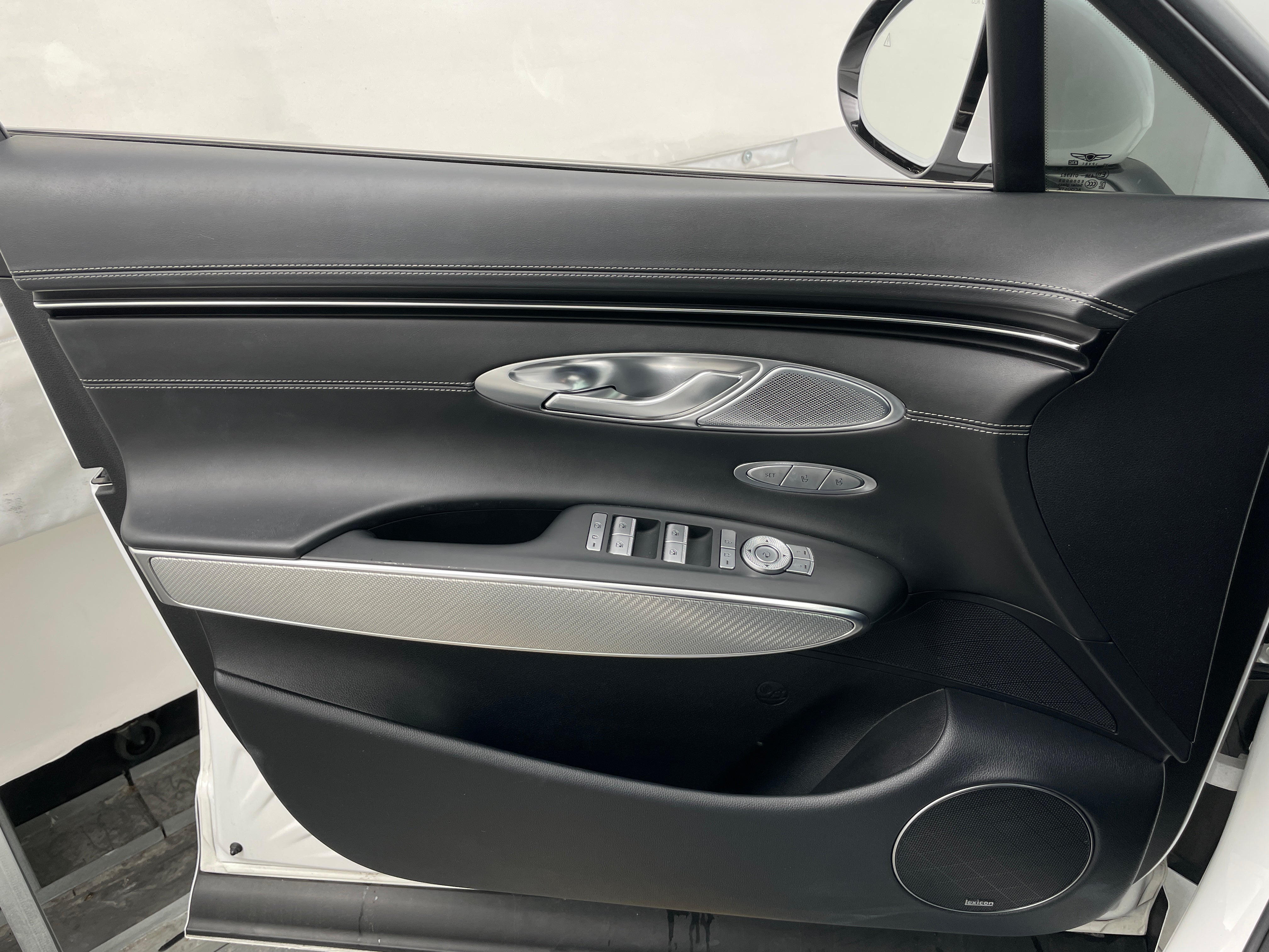 2022 GENESIS GV70