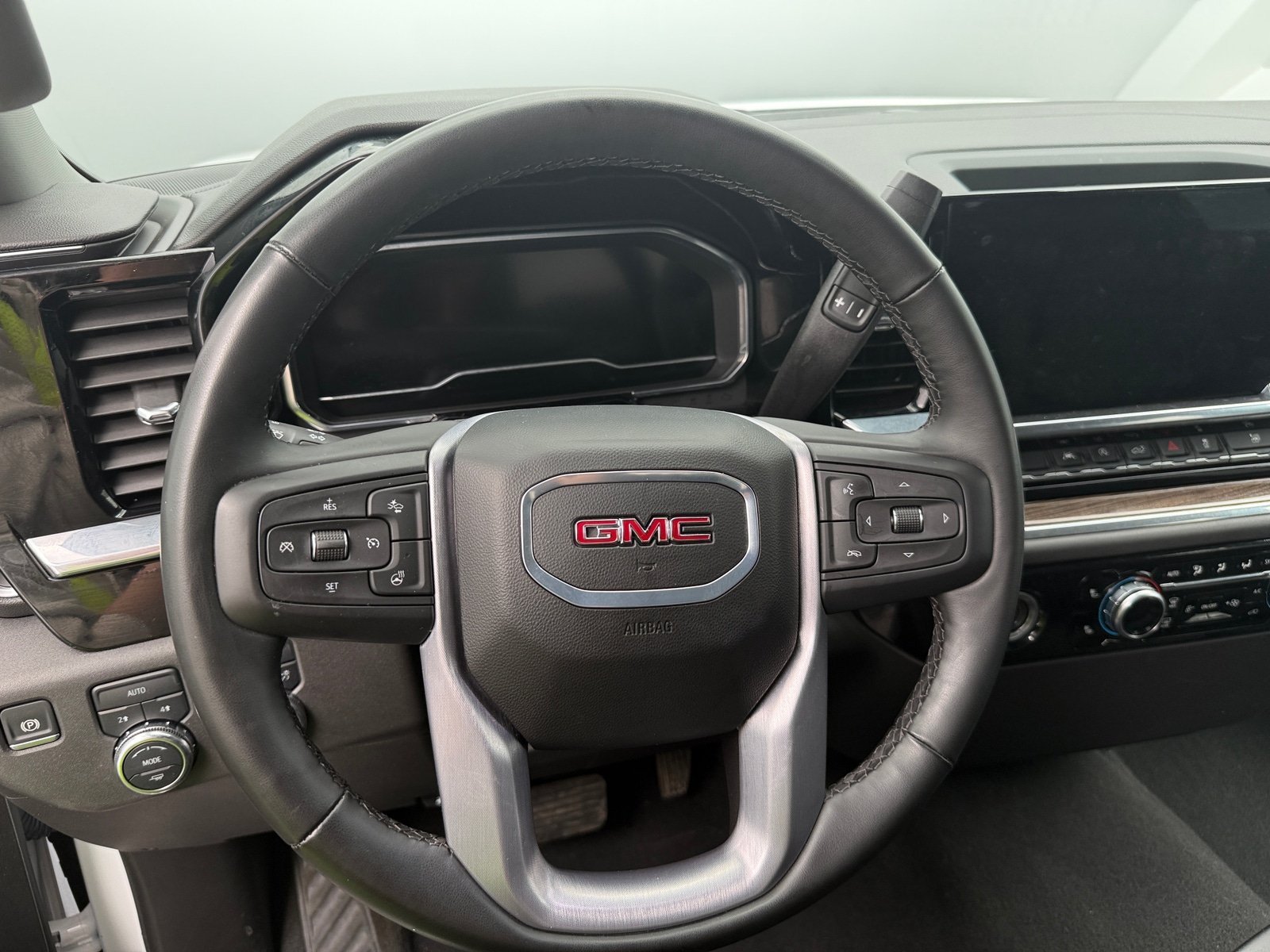 Thumbnail: 2024 GMC Sierra 1500 - 5