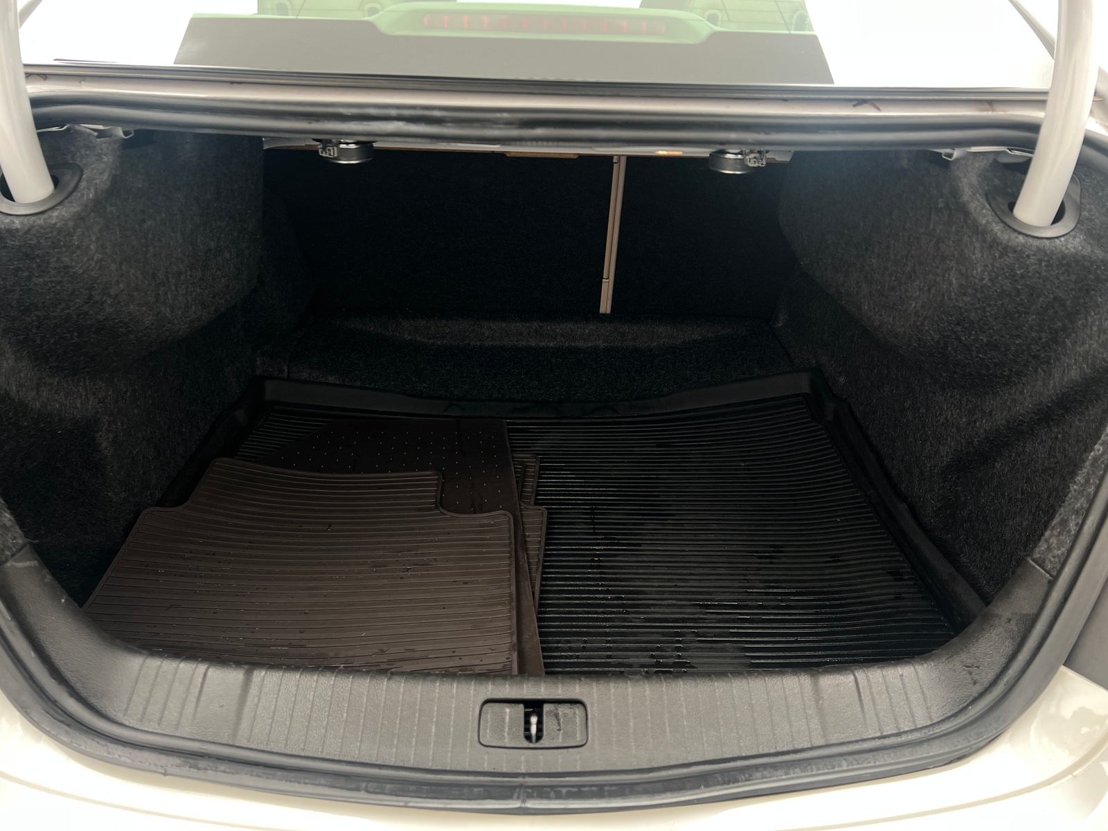 Thumbnail: 2015 Buick LaCrosse - 6