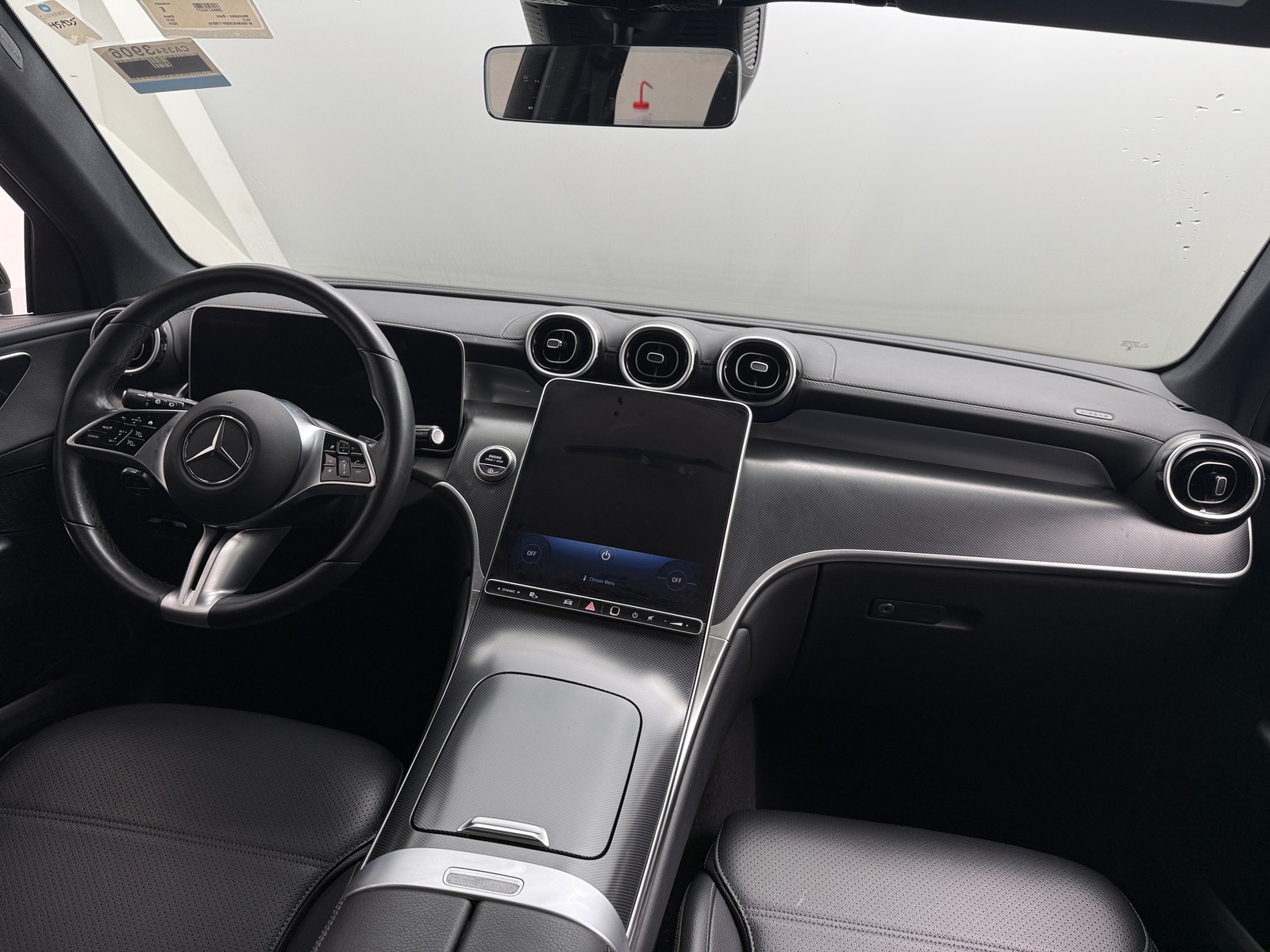 Thumbnail: 2024 Mercedes-Benz GLC - 2