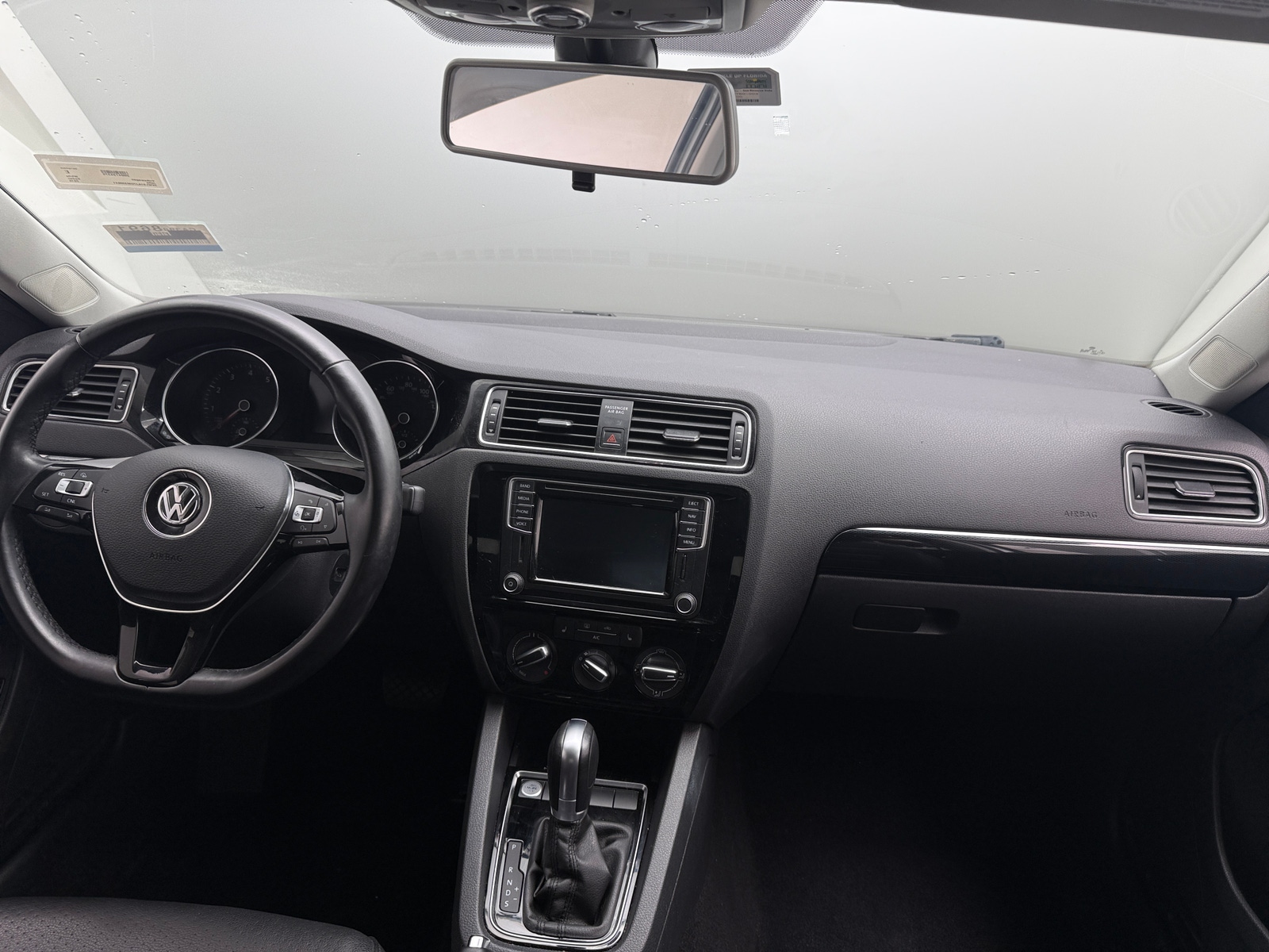 Thumbnail: 2016 Volkswagen Jetta - 2