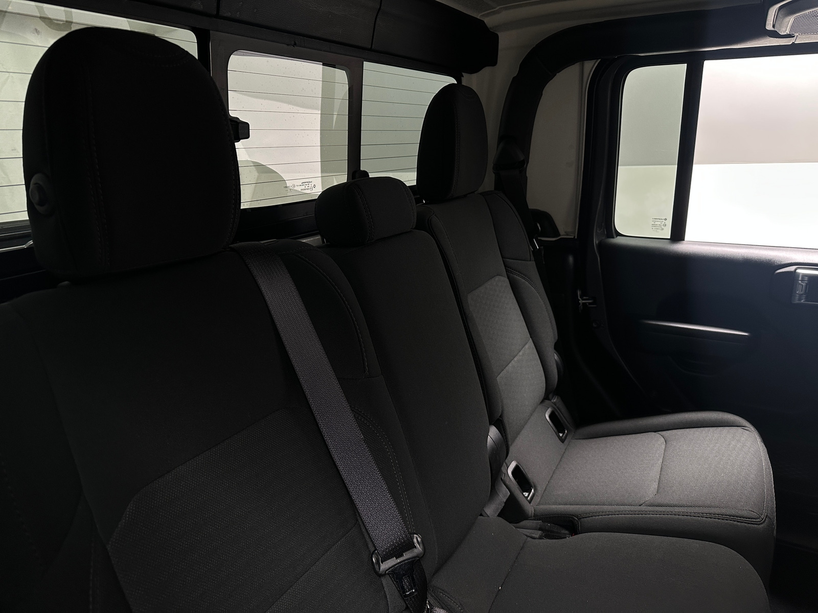 Thumbnail: 2021 Jeep Gladiator - 6