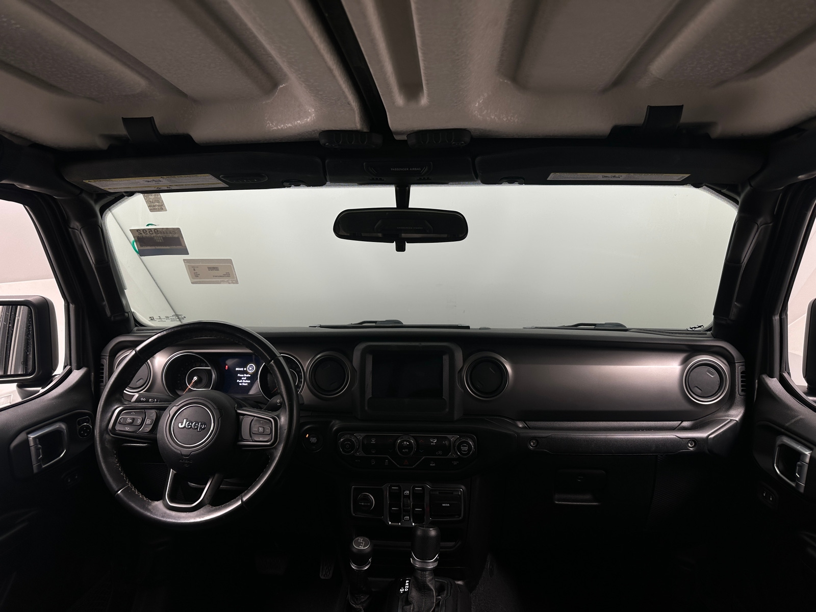 Thumbnail: 2021 Jeep Gladiator - 3