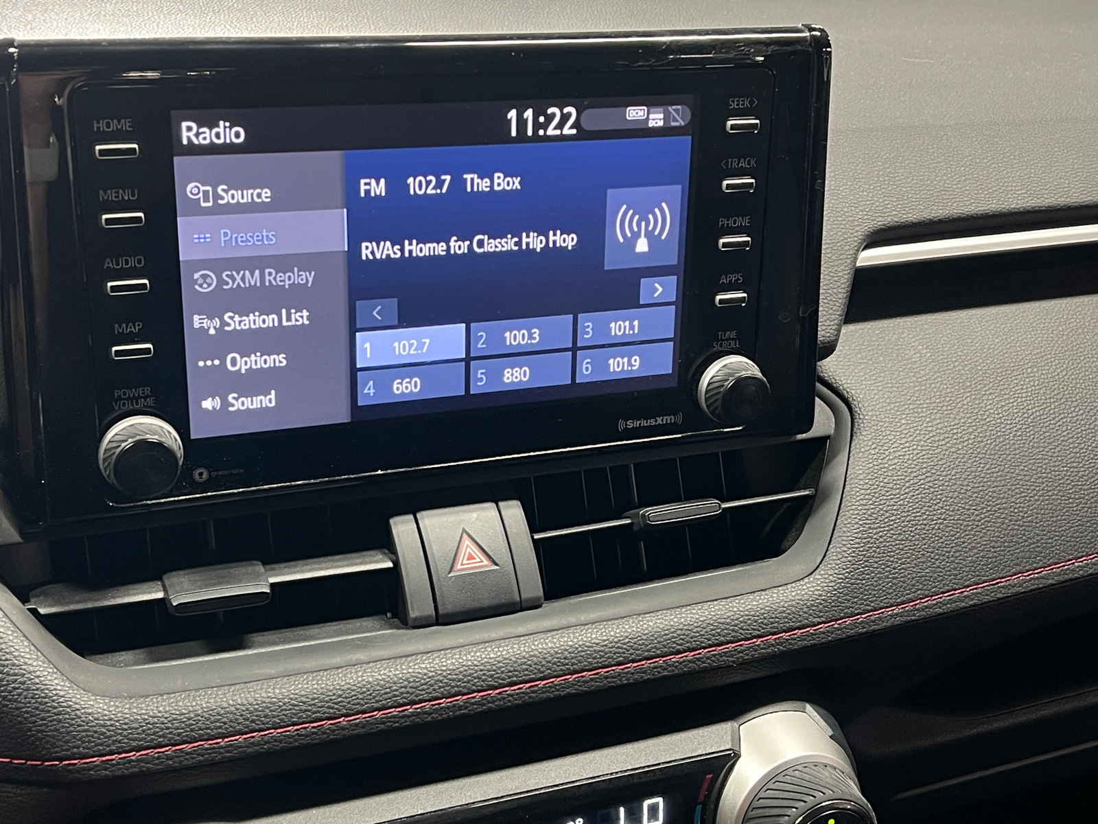 Thumbnail: 2021 Toyota RAV4 - 4