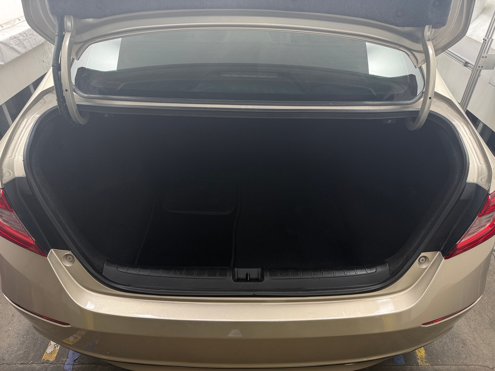 Thumbnail: 2019 Honda Accord - 7