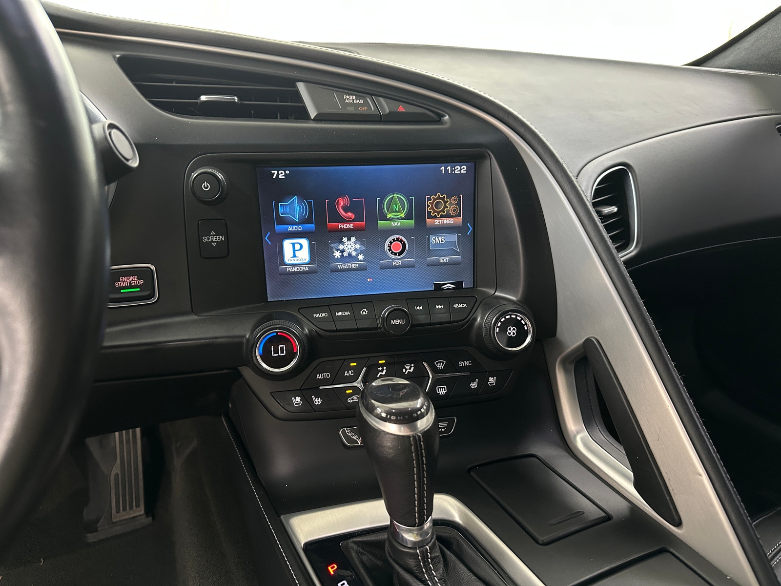 Thumbnail: 2015 Chevrolet Corvette - 3