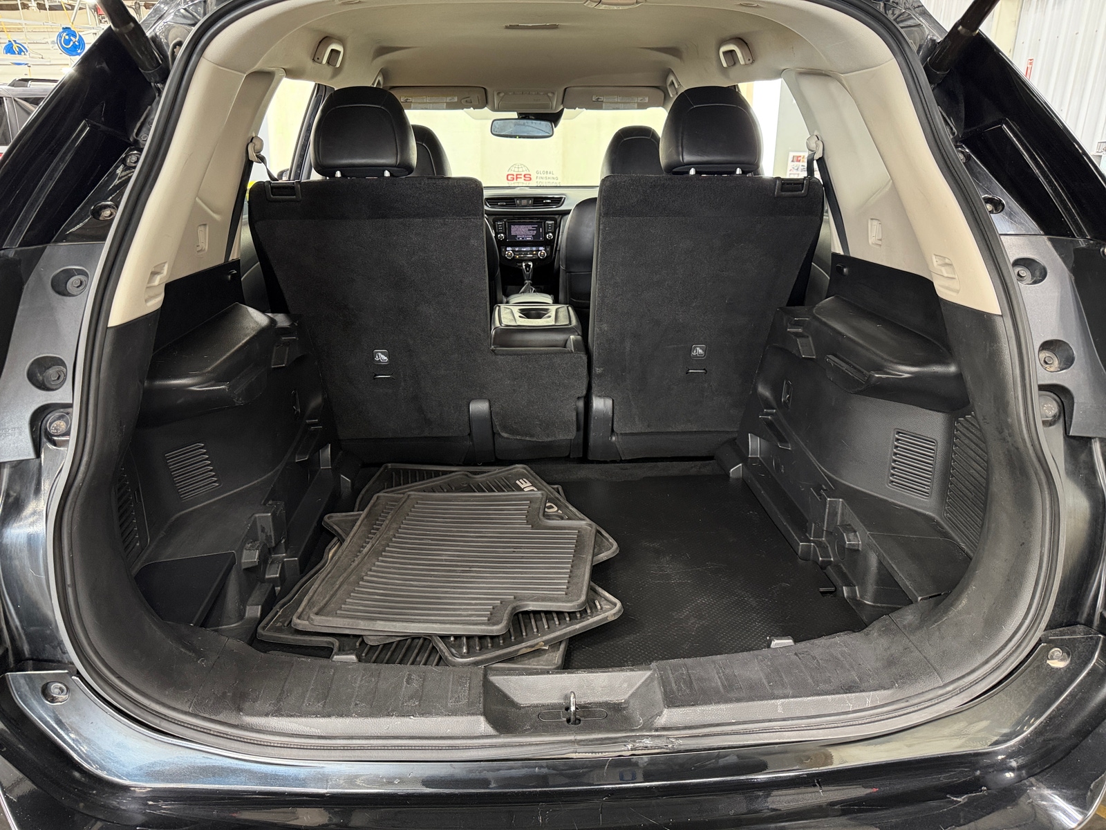 Thumbnail: 2018 Nissan Rogue - 6