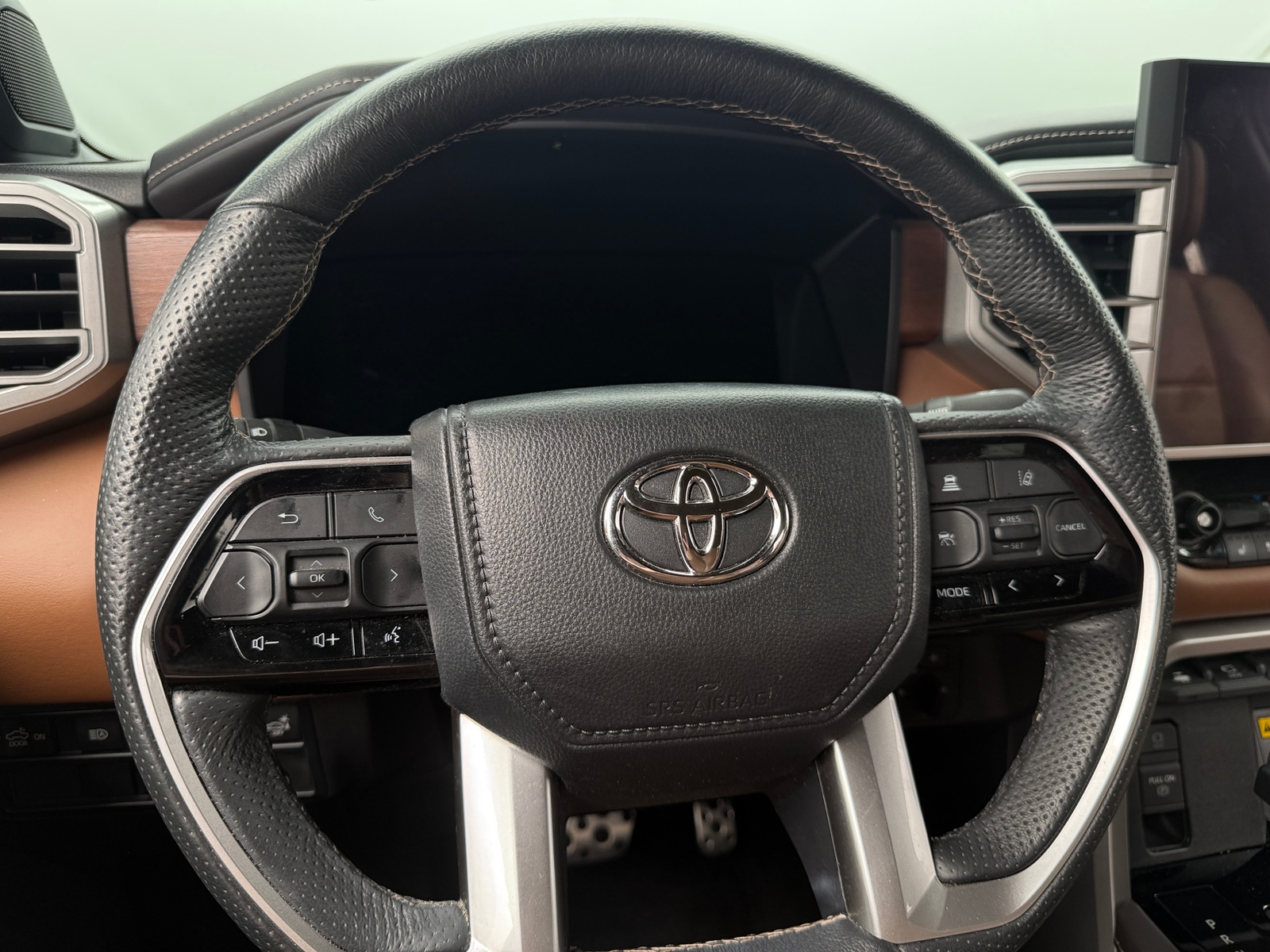 Thumbnail: 2024 Toyota Tundra - 4