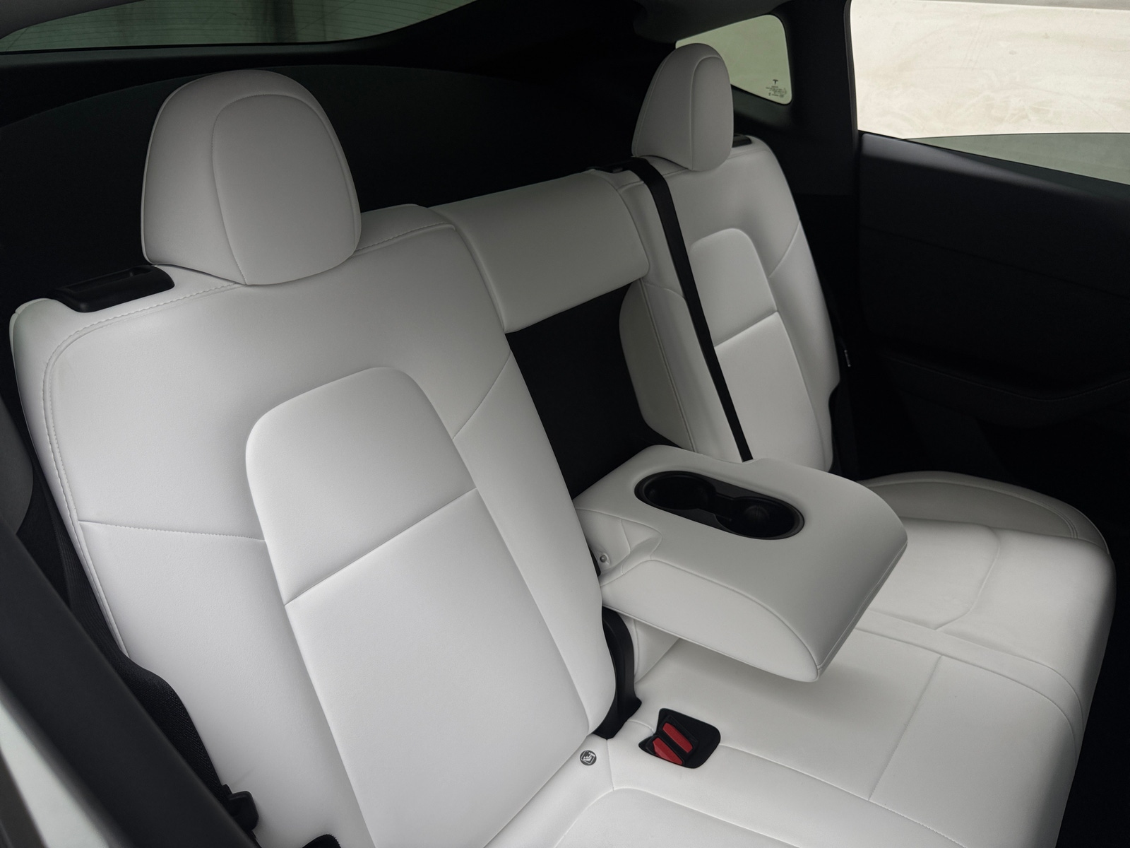 Thumbnail: 2024 Tesla Model Y - 5