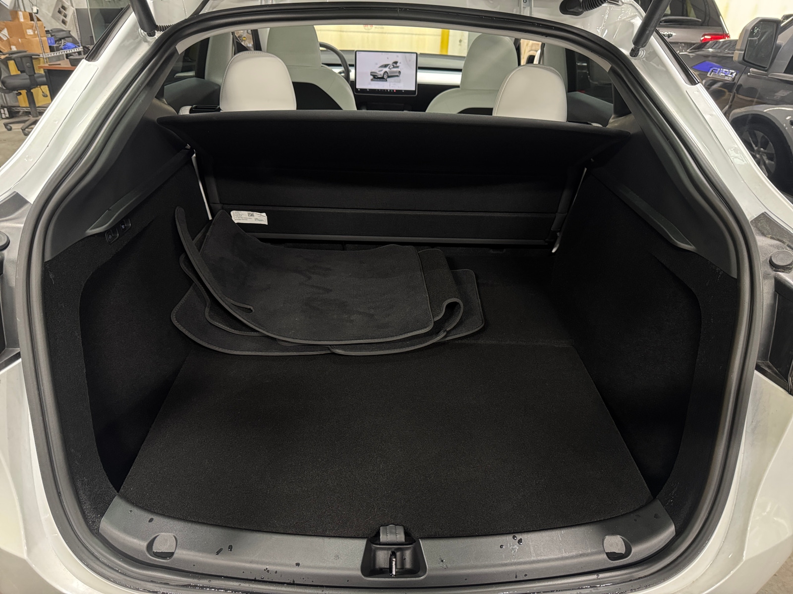 Thumbnail: 2024 Tesla Model Y - 6