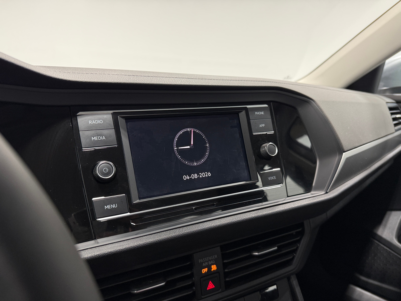 Thumbnail: 2024 Volkswagen Jetta - 4