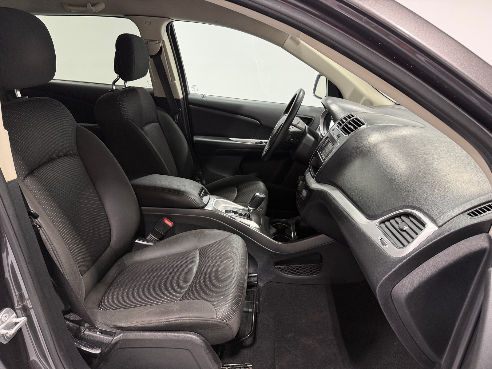 Thumbnail: 2019 Dodge Journey - 2