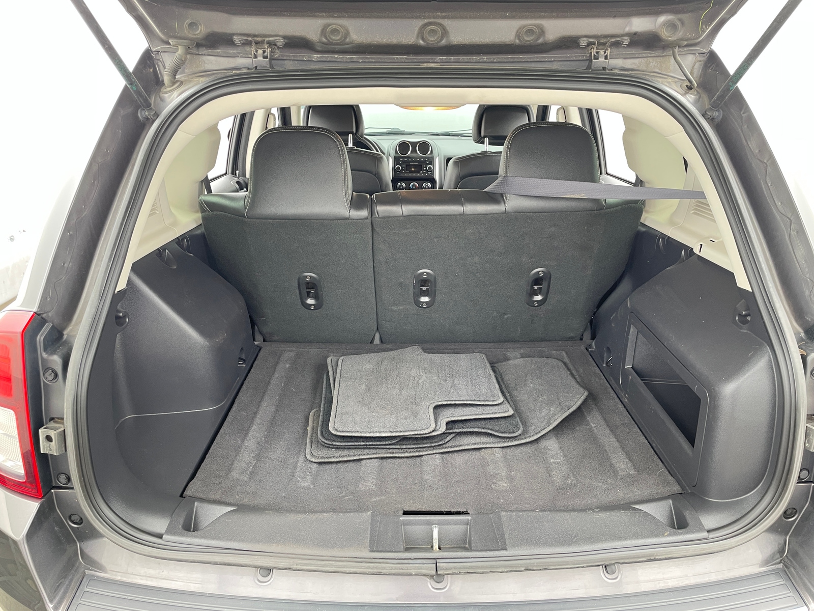 Thumbnail: 2017 Jeep Compass - 6