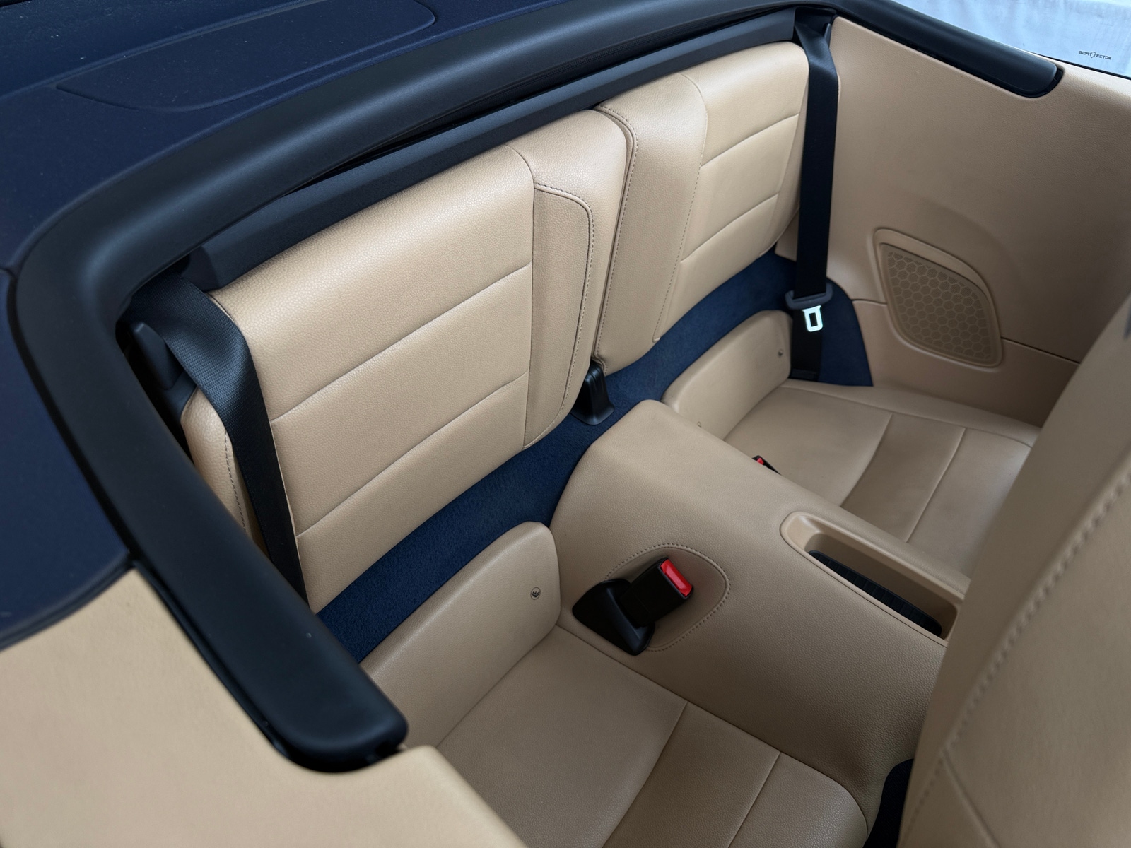 Thumbnail: 2012 Porsche 911 - 5