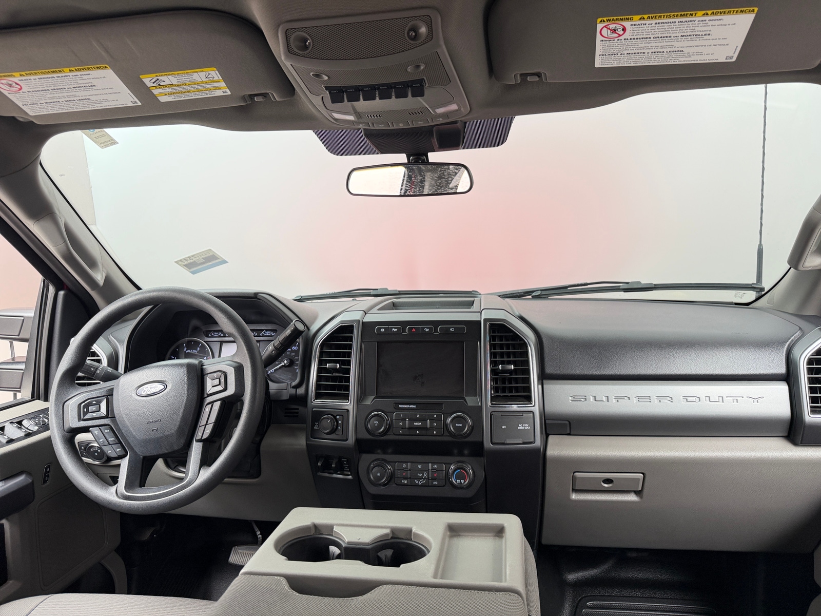 Thumbnail: 2022 Ford Econoline - 3