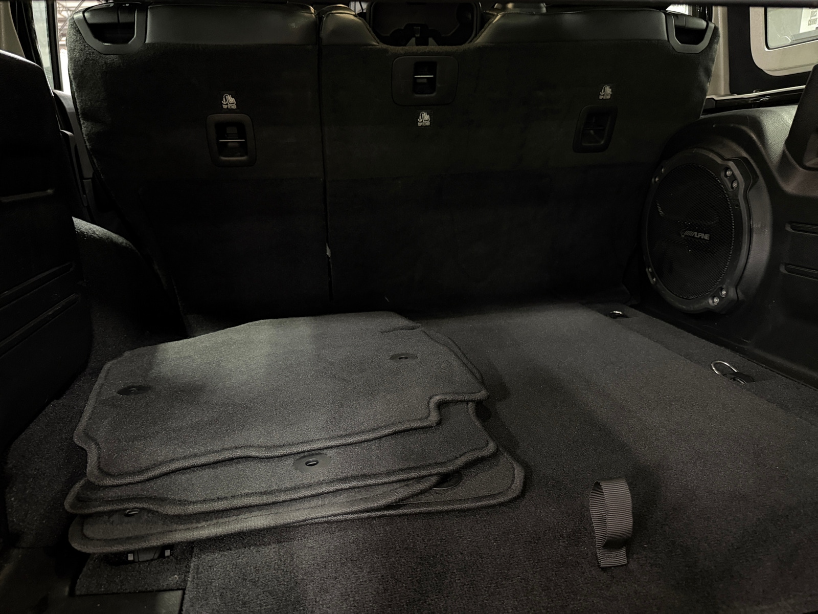 Thumbnail: 2021 Jeep Wrangler - 6