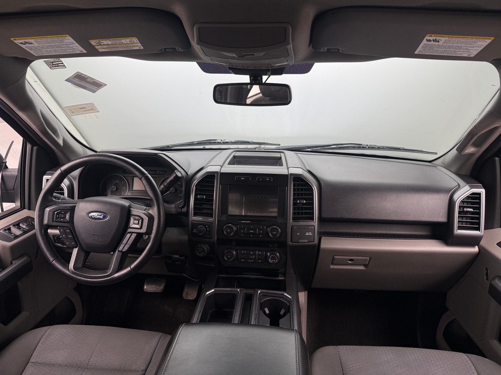 Thumbnail: 2020 Ford Econoline - 3