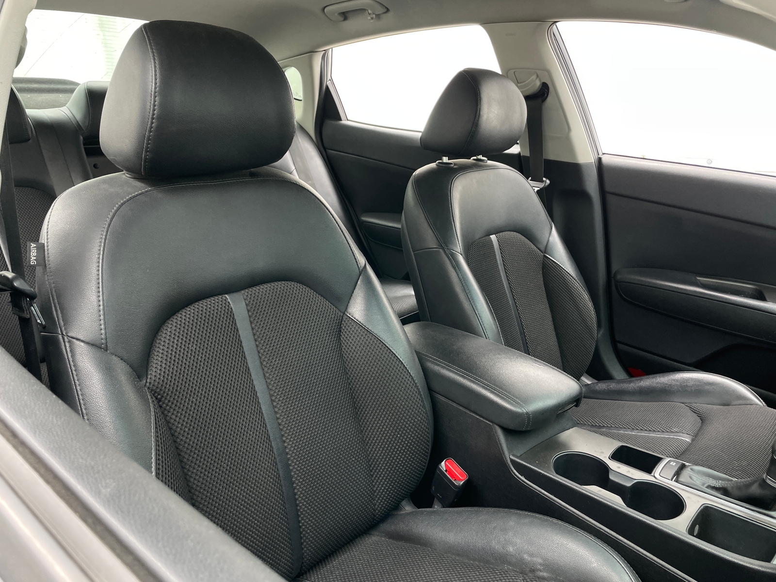 Thumbnail: 2020 Kia Optima - 2