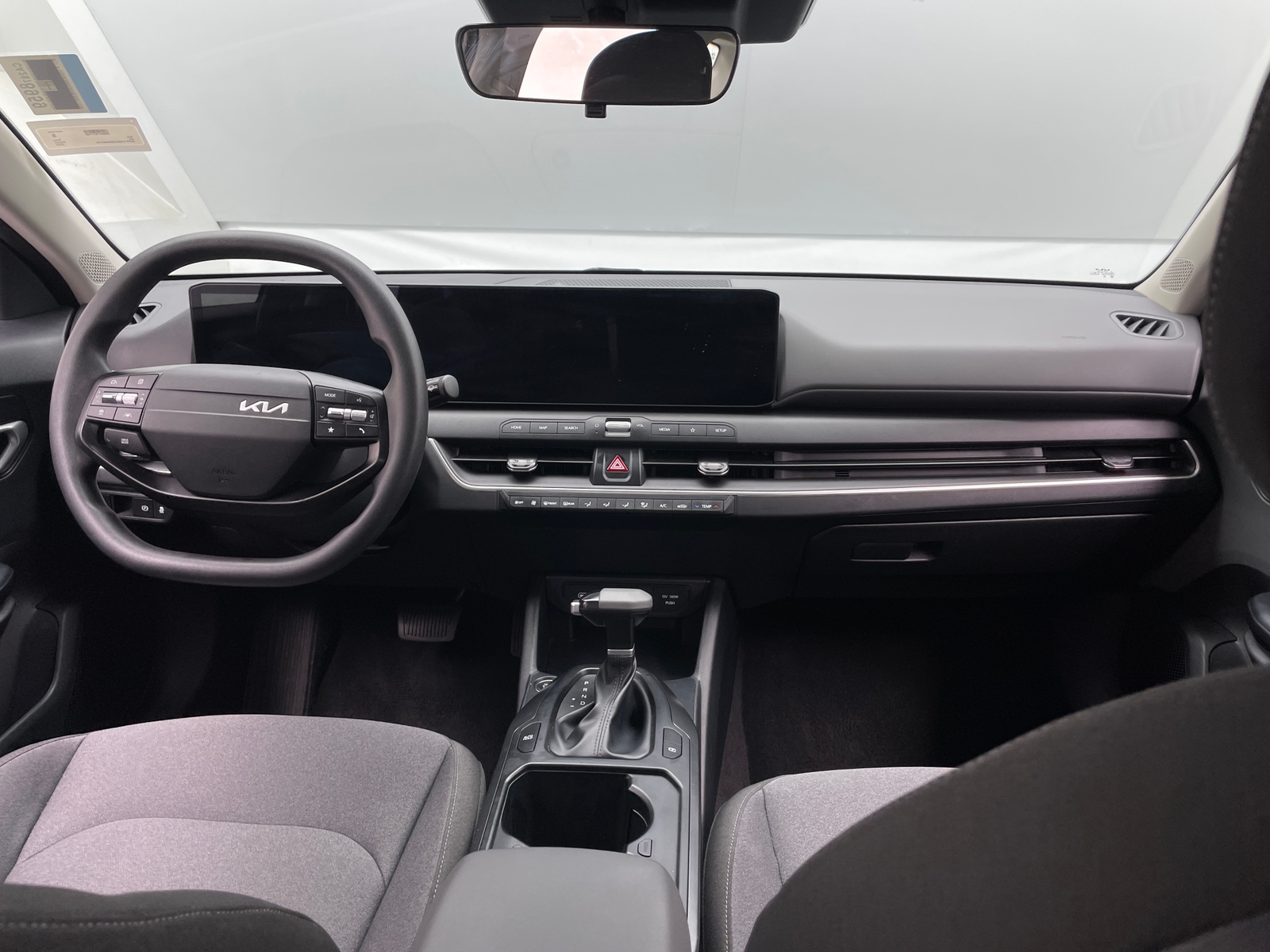 Thumbnail: 2025 Kia K4 - 3