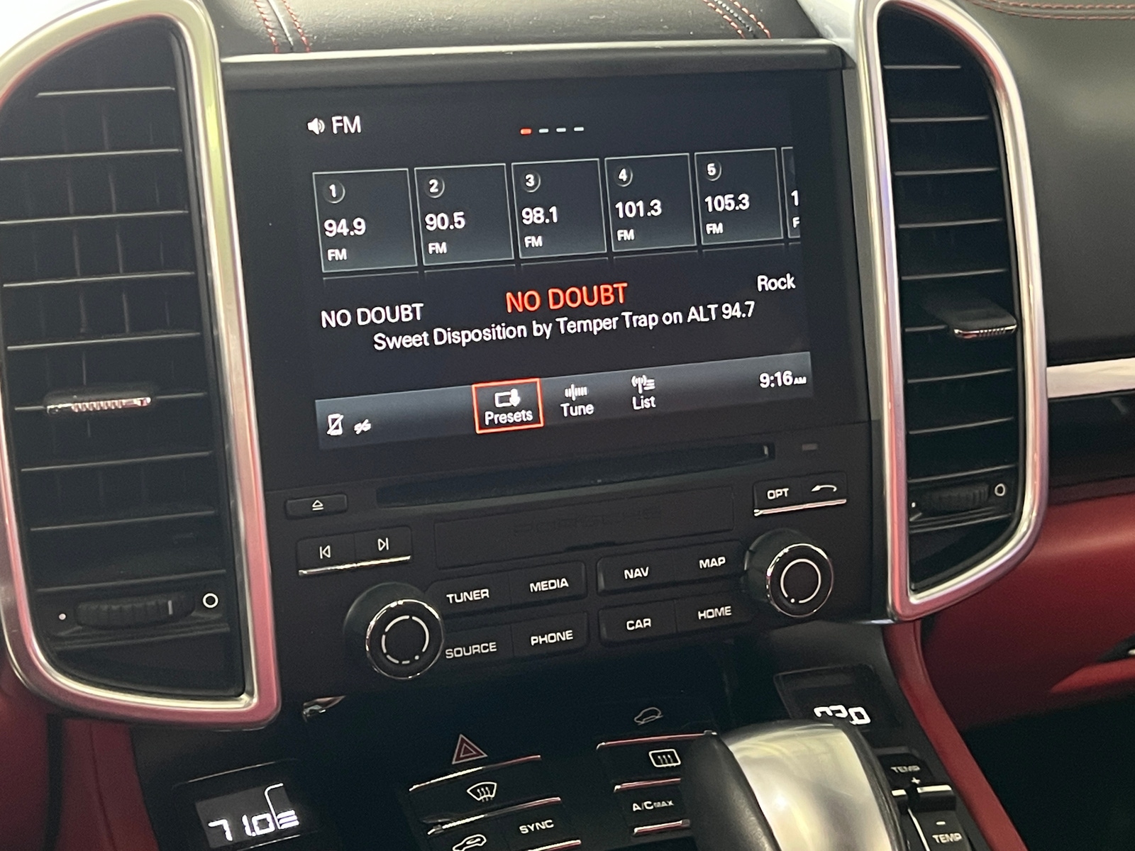 Thumbnail: 2017 Porsche Cayenne - 3