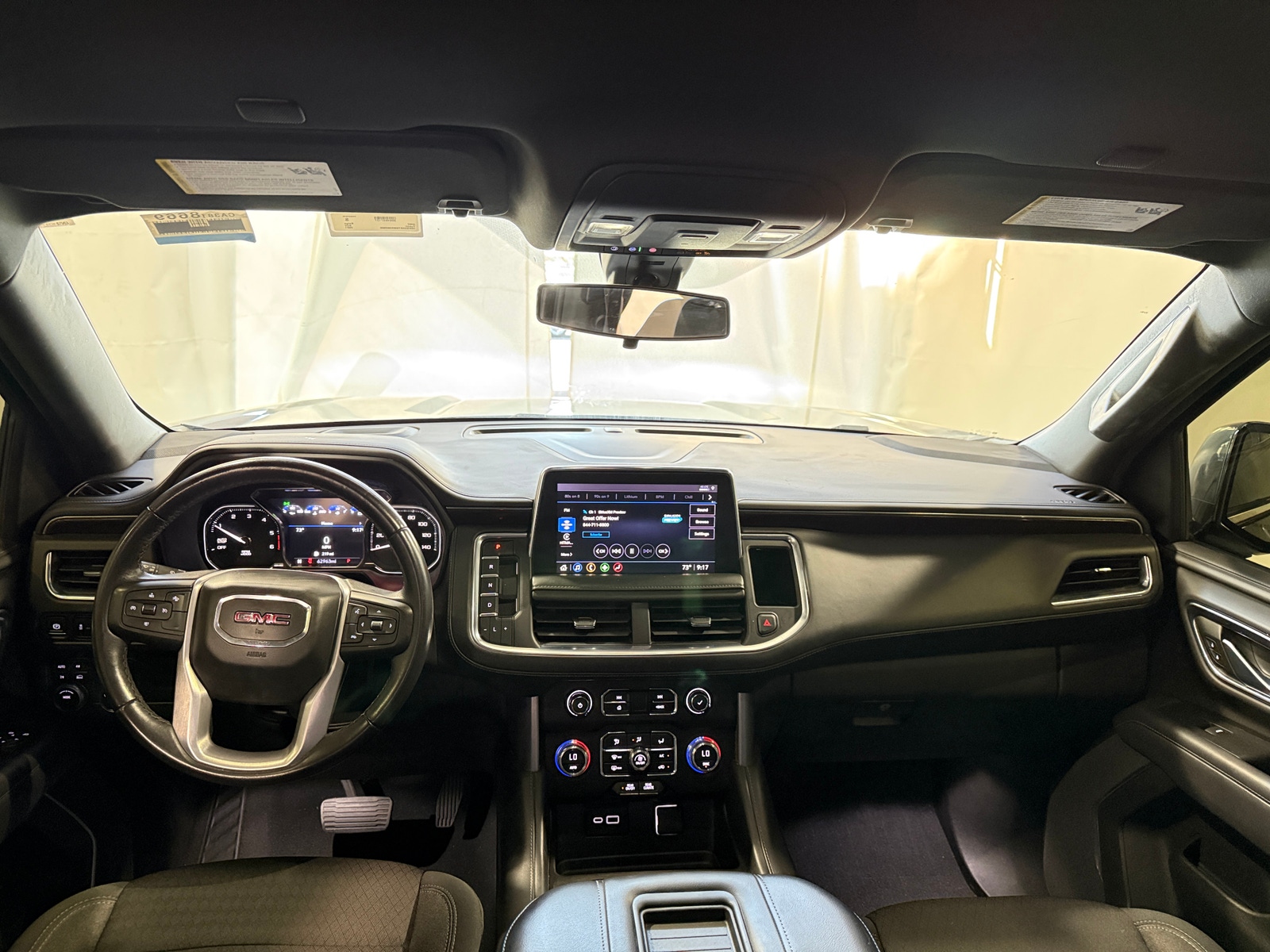 Thumbnail: 2021 GMC Yukon - 3