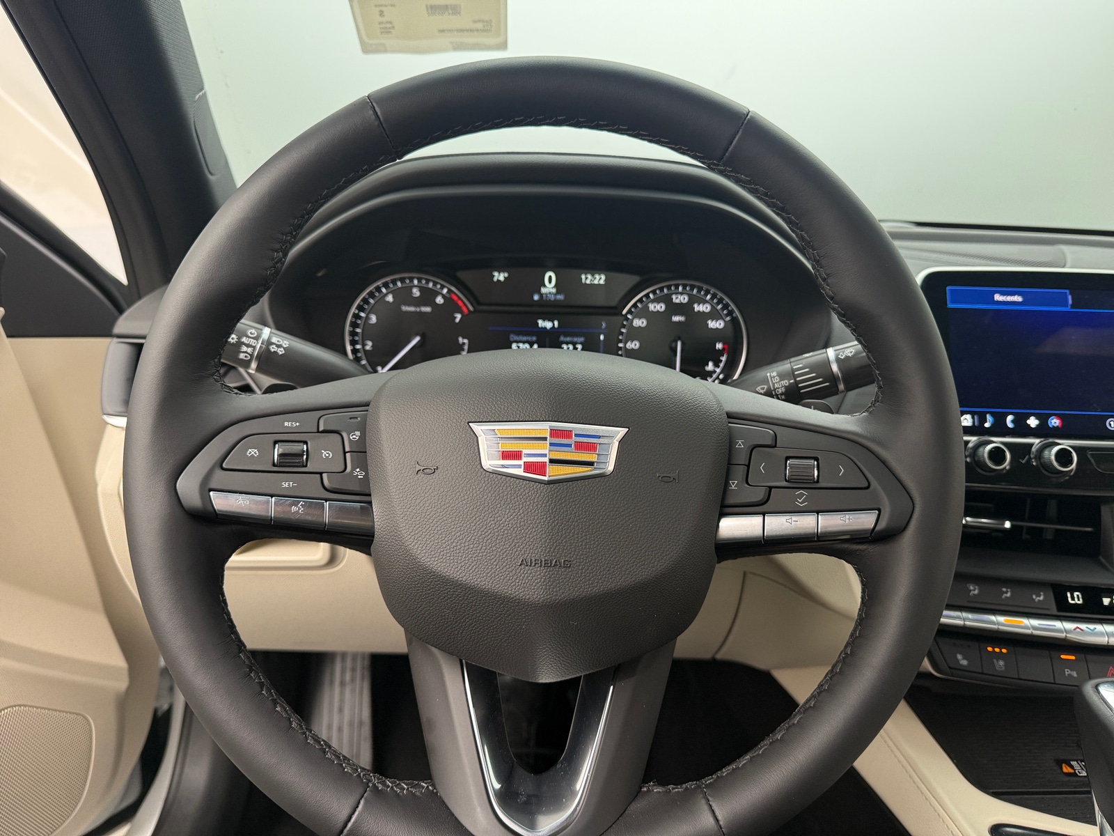 Thumbnail: 2025 Cadillac CT4 - 4