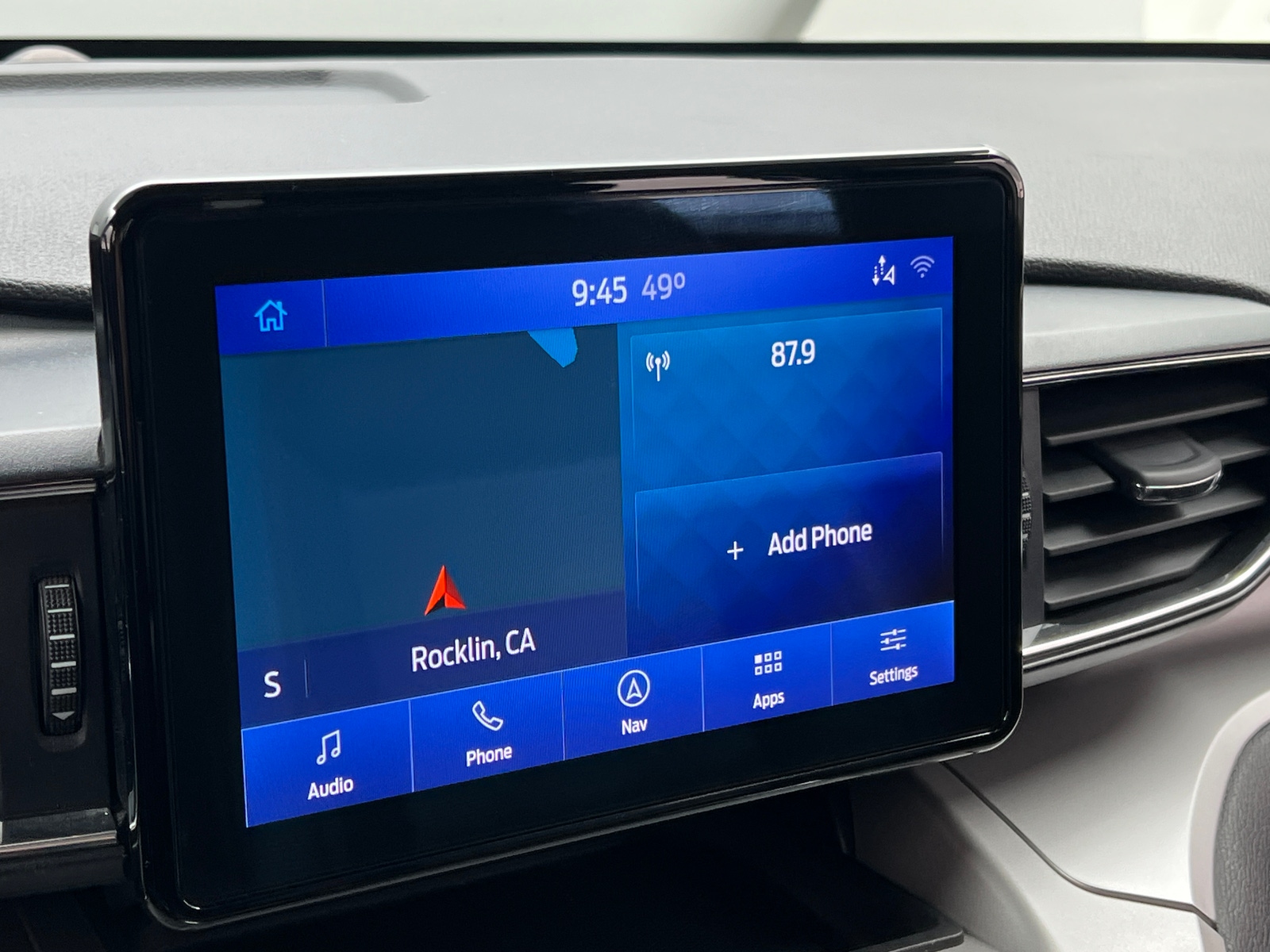 Thumbnail: 2020 Ford Explorer - 3