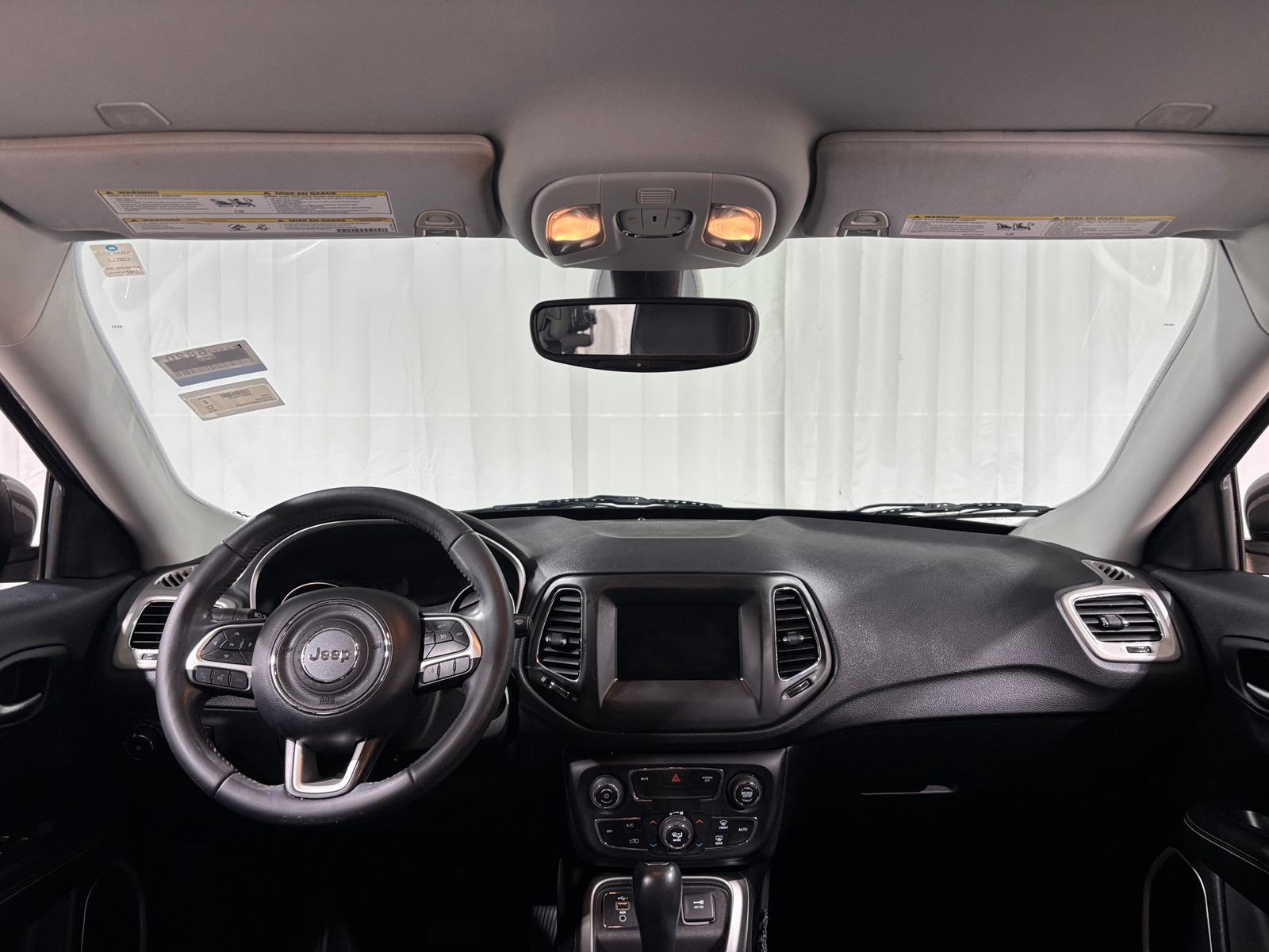 Thumbnail: 2019 Jeep Compass - 3