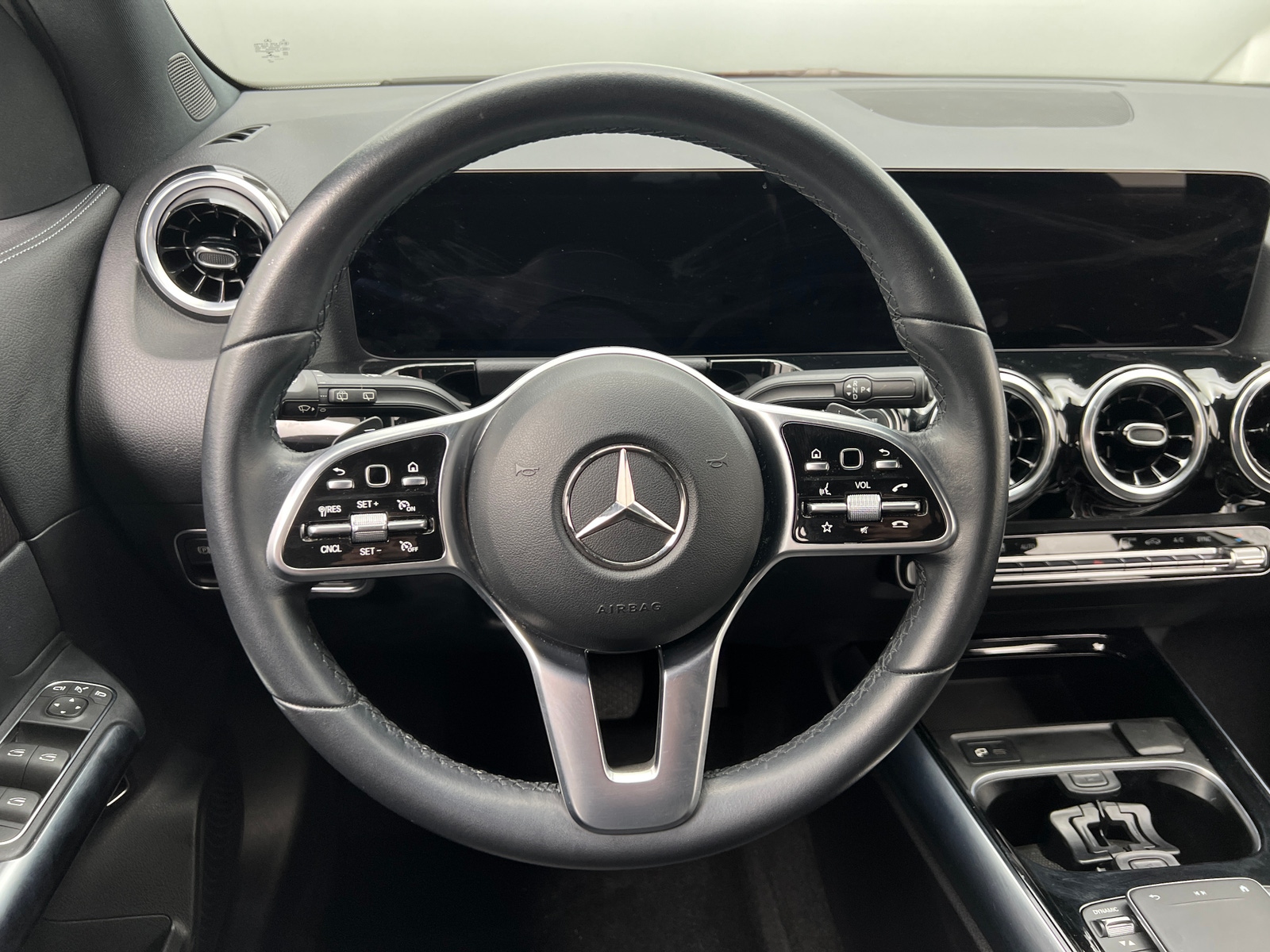 Thumbnail: 2022 Mercedes-Benz GLA - 4