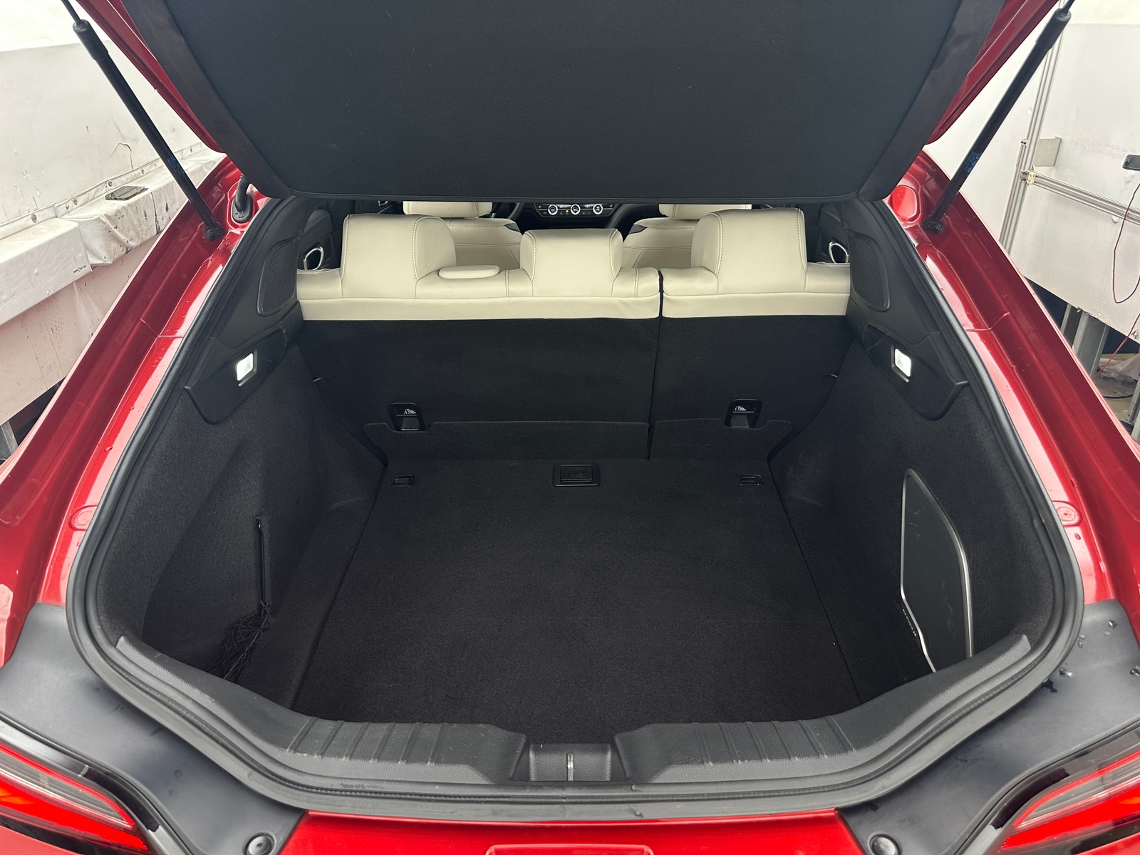 Thumbnail: 2025 Acura Integra - 6