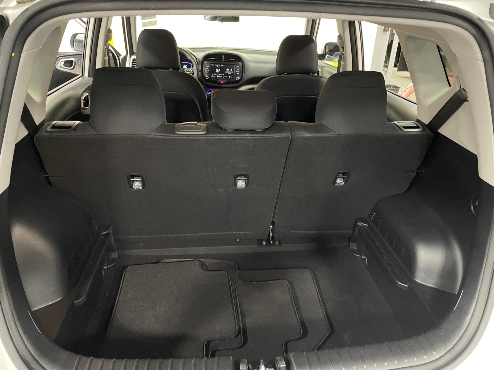 Thumbnail: 2025 Kia Soul - 7