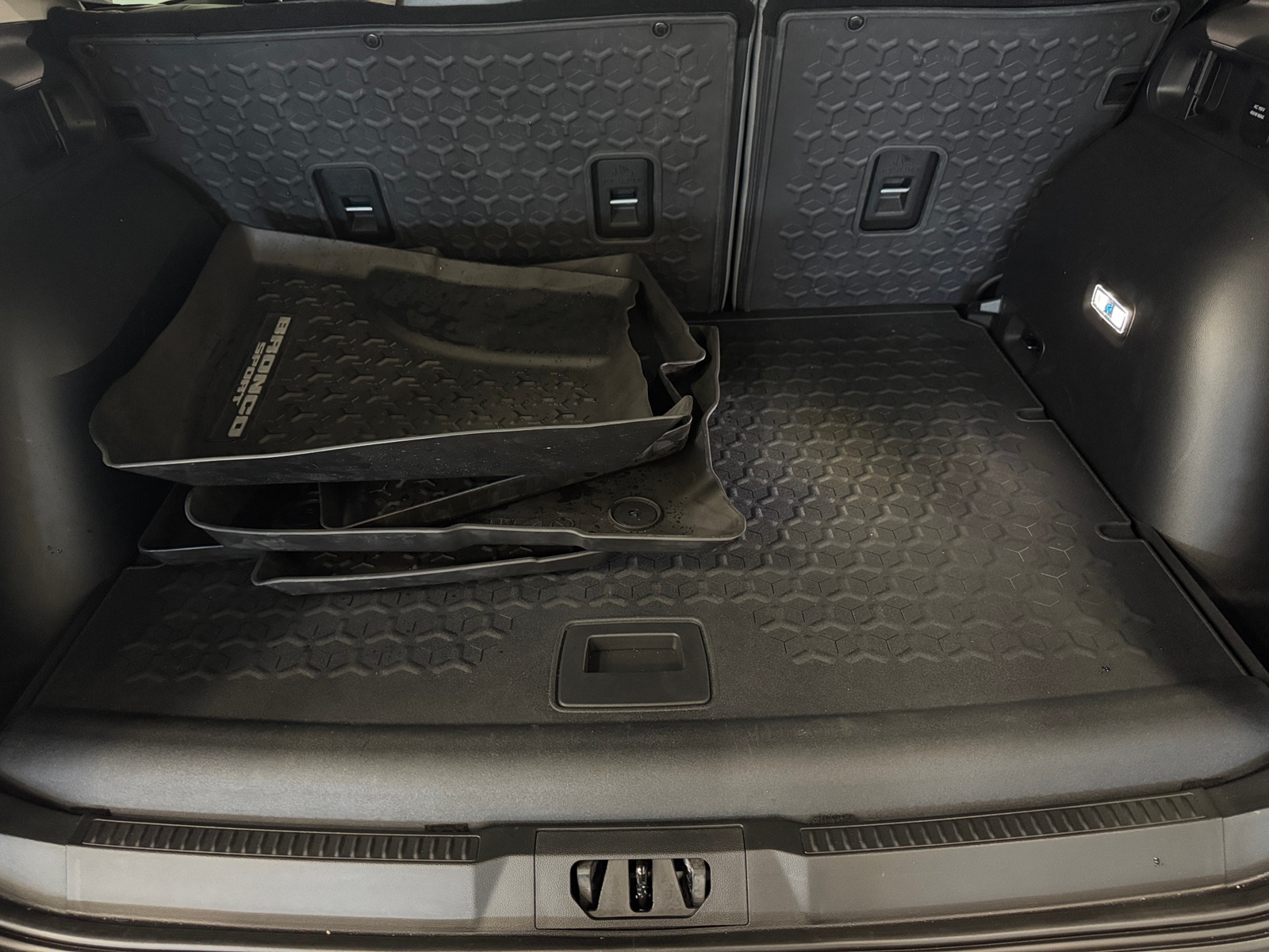 Thumbnail: 2025 Ford Bronco Sport - 6