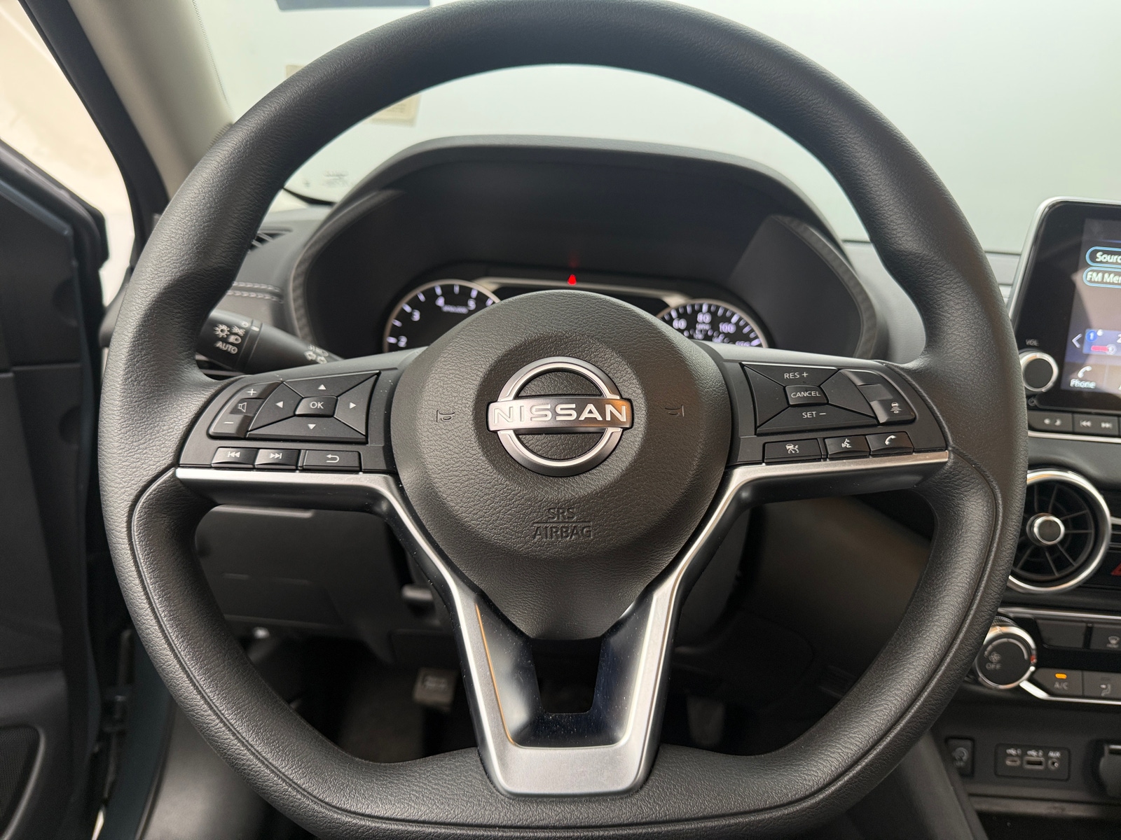 Thumbnail: 2025 Nissan Sentra - 5