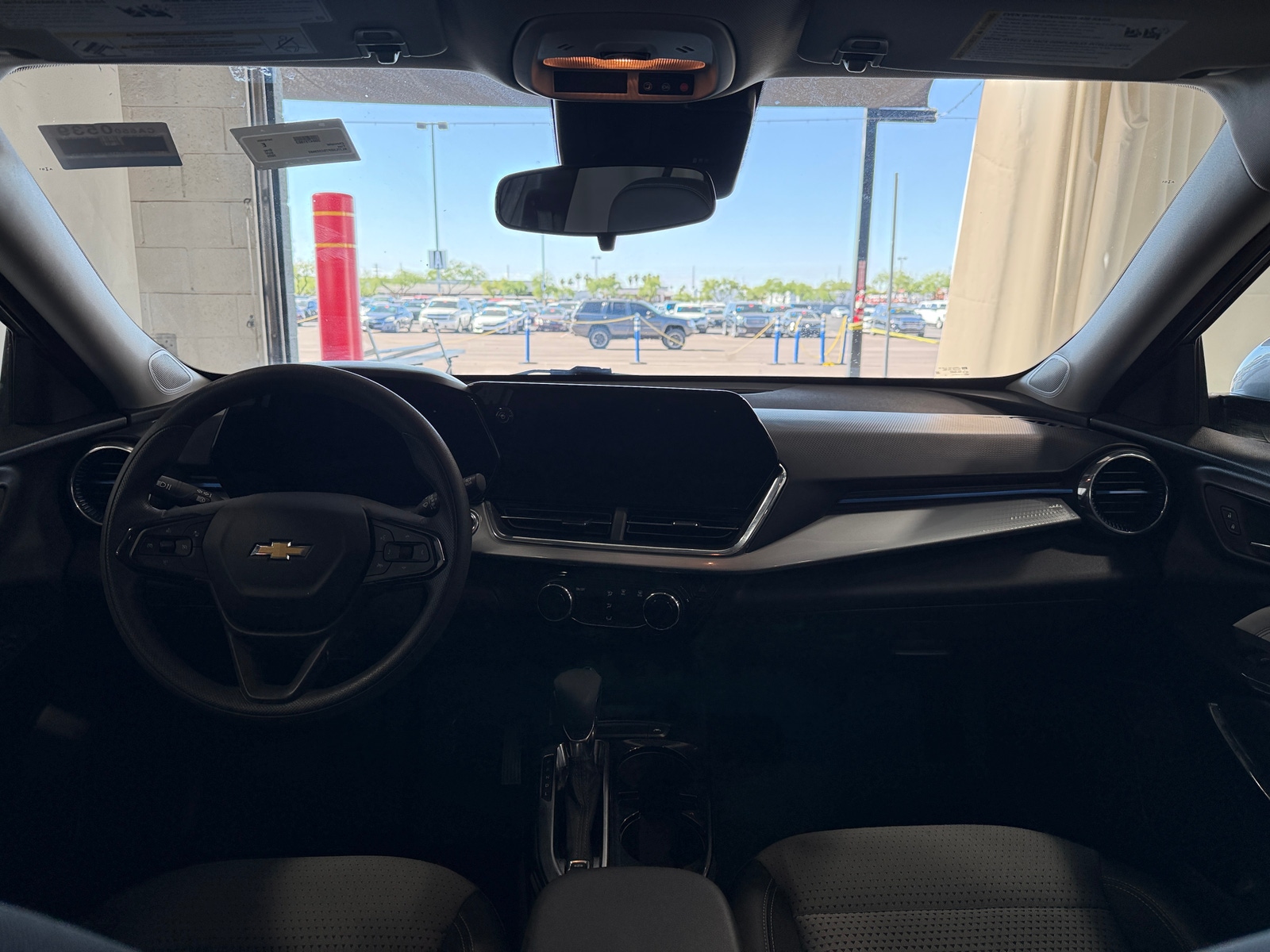 Thumbnail: 2025 Chevrolet Trax - 3