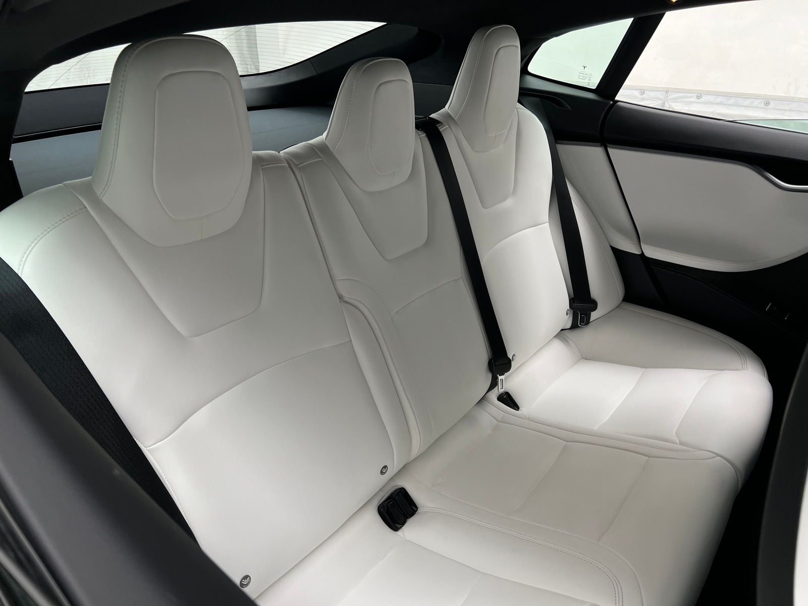 Thumbnail: 2019 Tesla Model S - 5