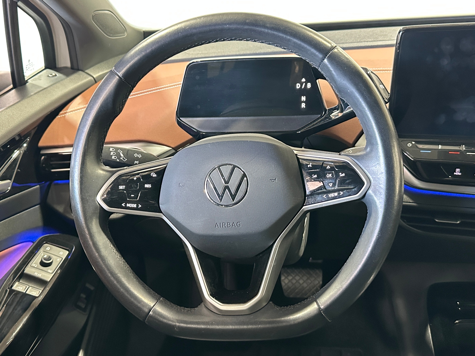 Thumbnail: 2021 Volkswagen ID.4 - 4