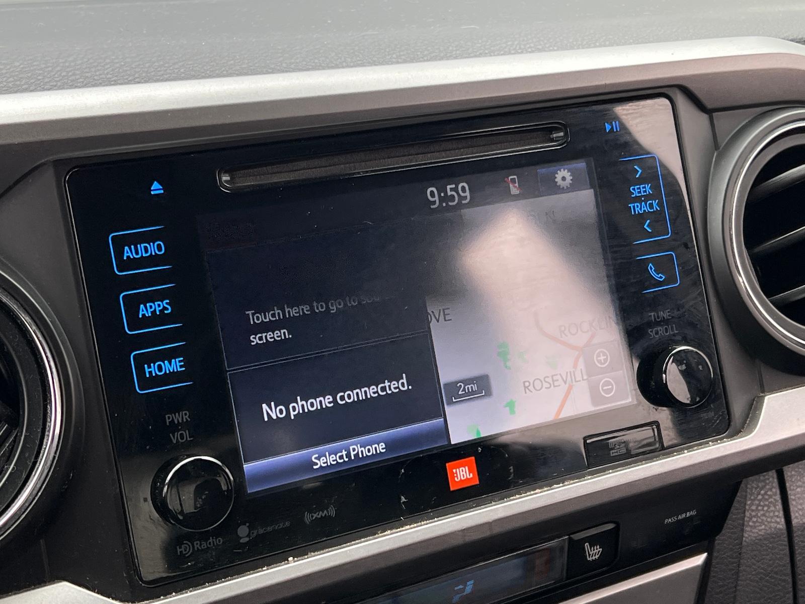 Thumbnail: 2018 Toyota Tacoma - 3