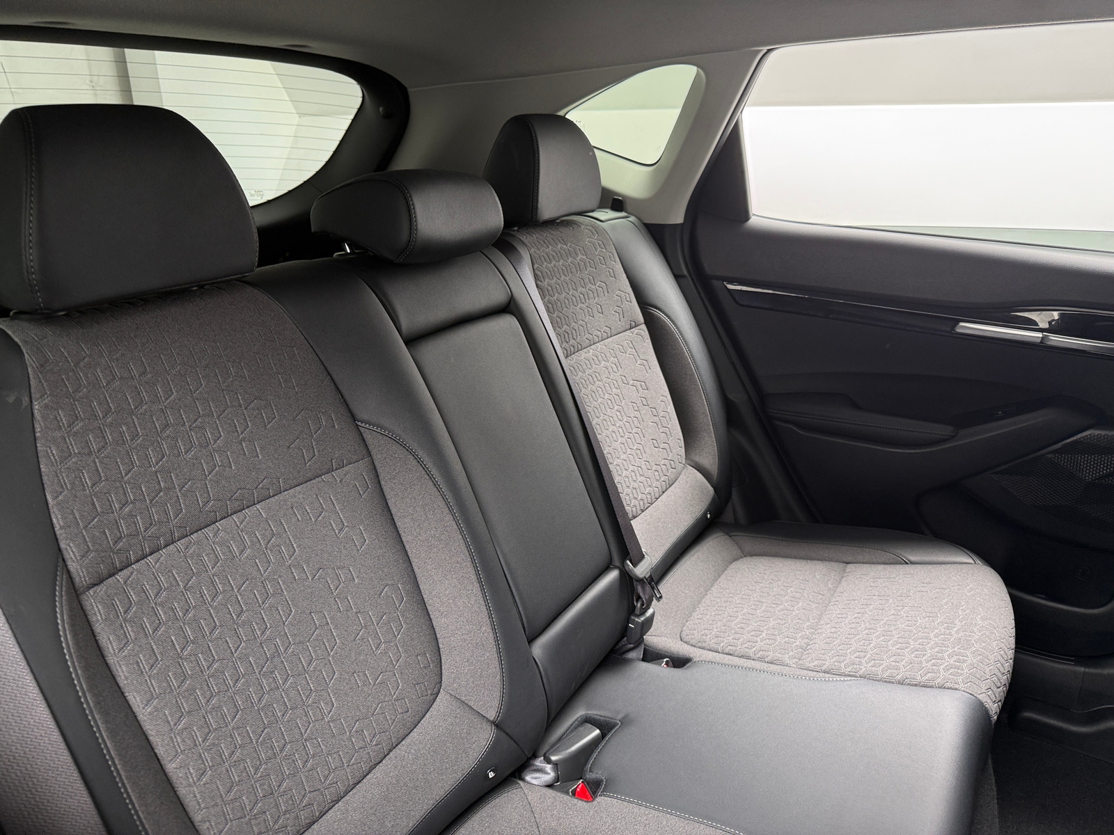 Thumbnail: 2025 Kia Seltos - 5